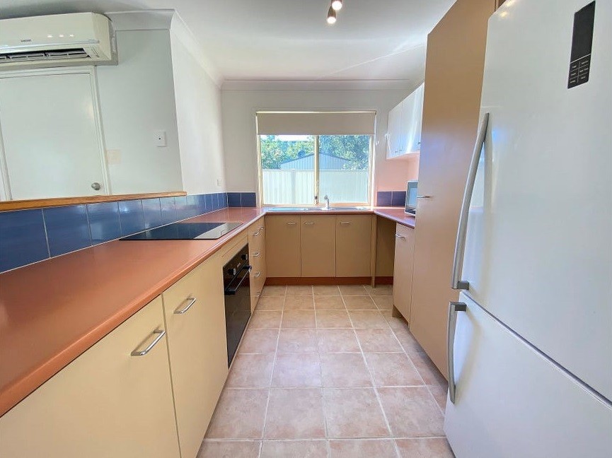 2/497 Pine Ridge Road, Runaway Bay, QLD 4216