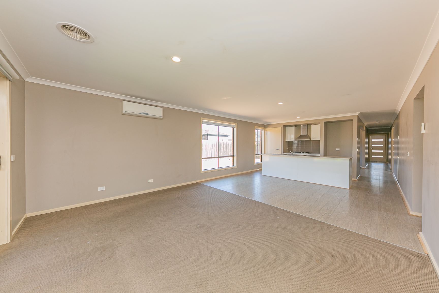 12 Parklink Drive, Cranbourne East, VIC 3977