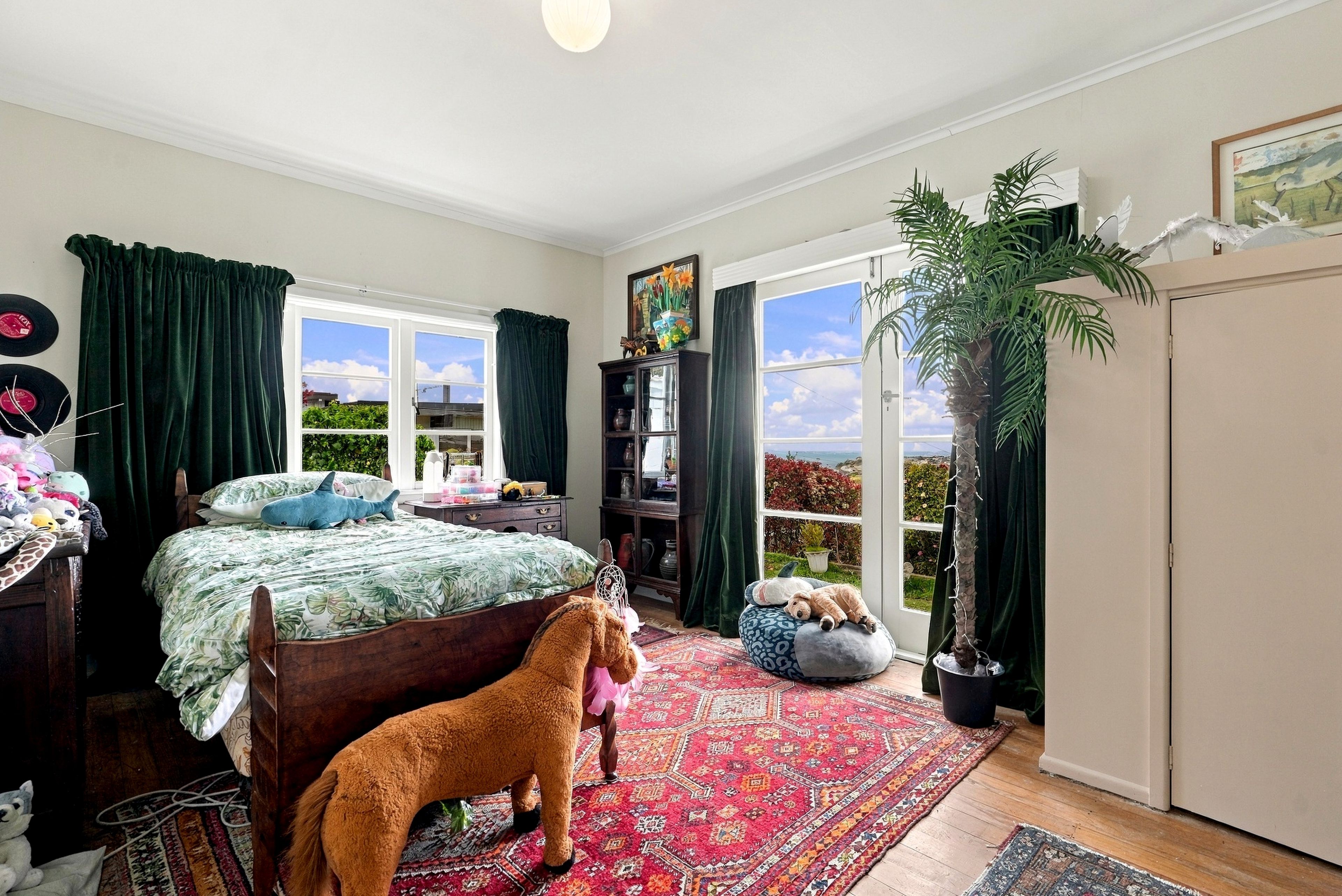 15 Carlisle Road, Torbay, North Shore City