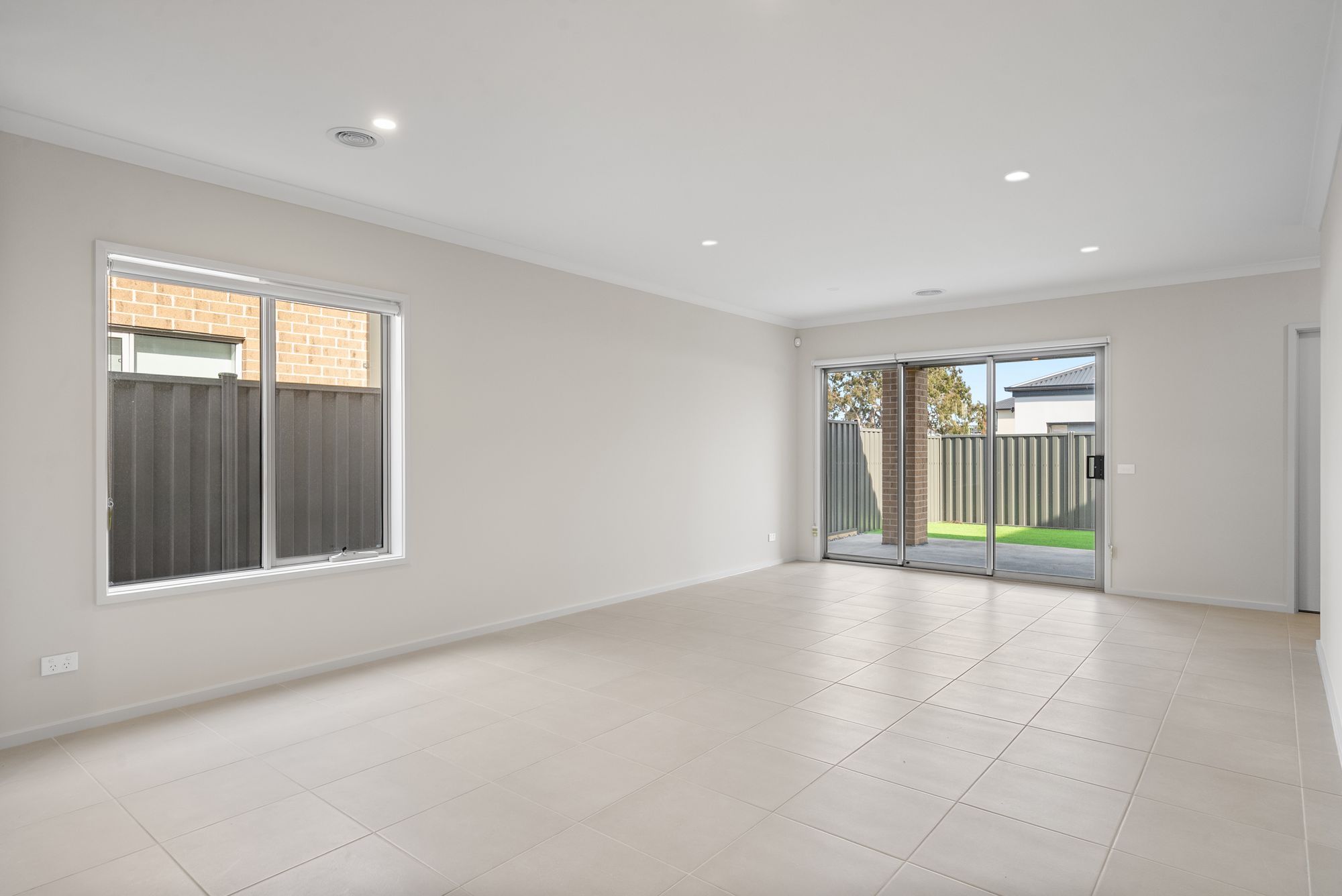 53 Racka Road — photo 4 of 13