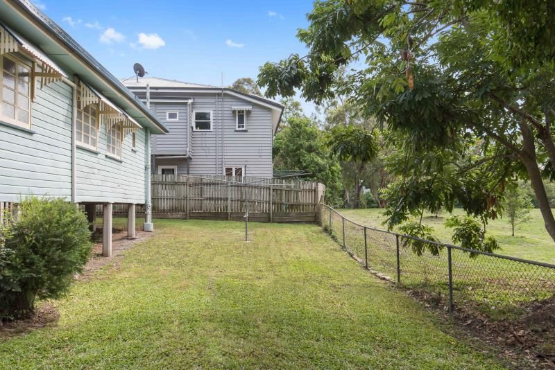16 McLean Parade, Ashgrove, QLD 4060