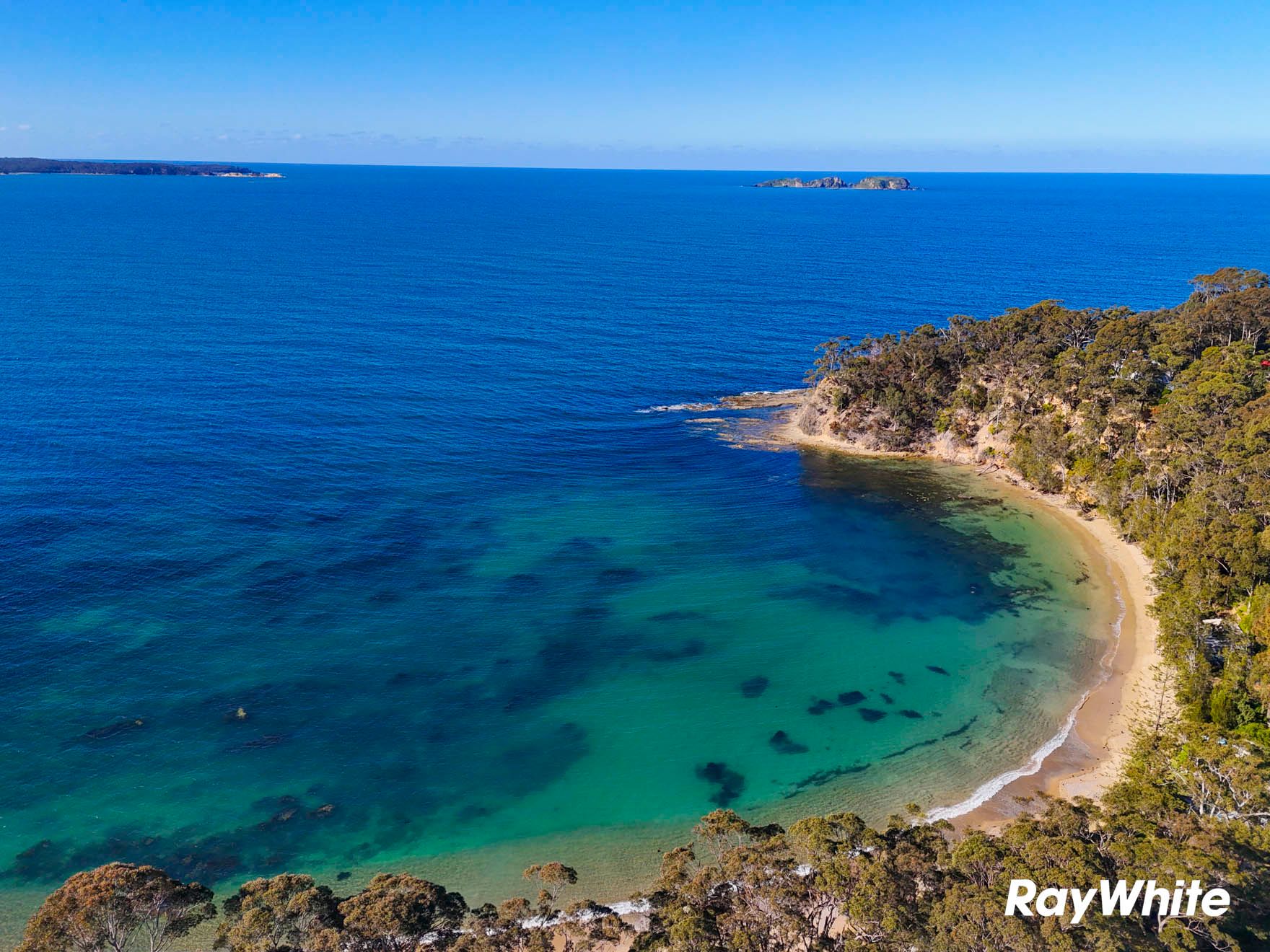 98 Freycinet Drive — photo 4 of 16