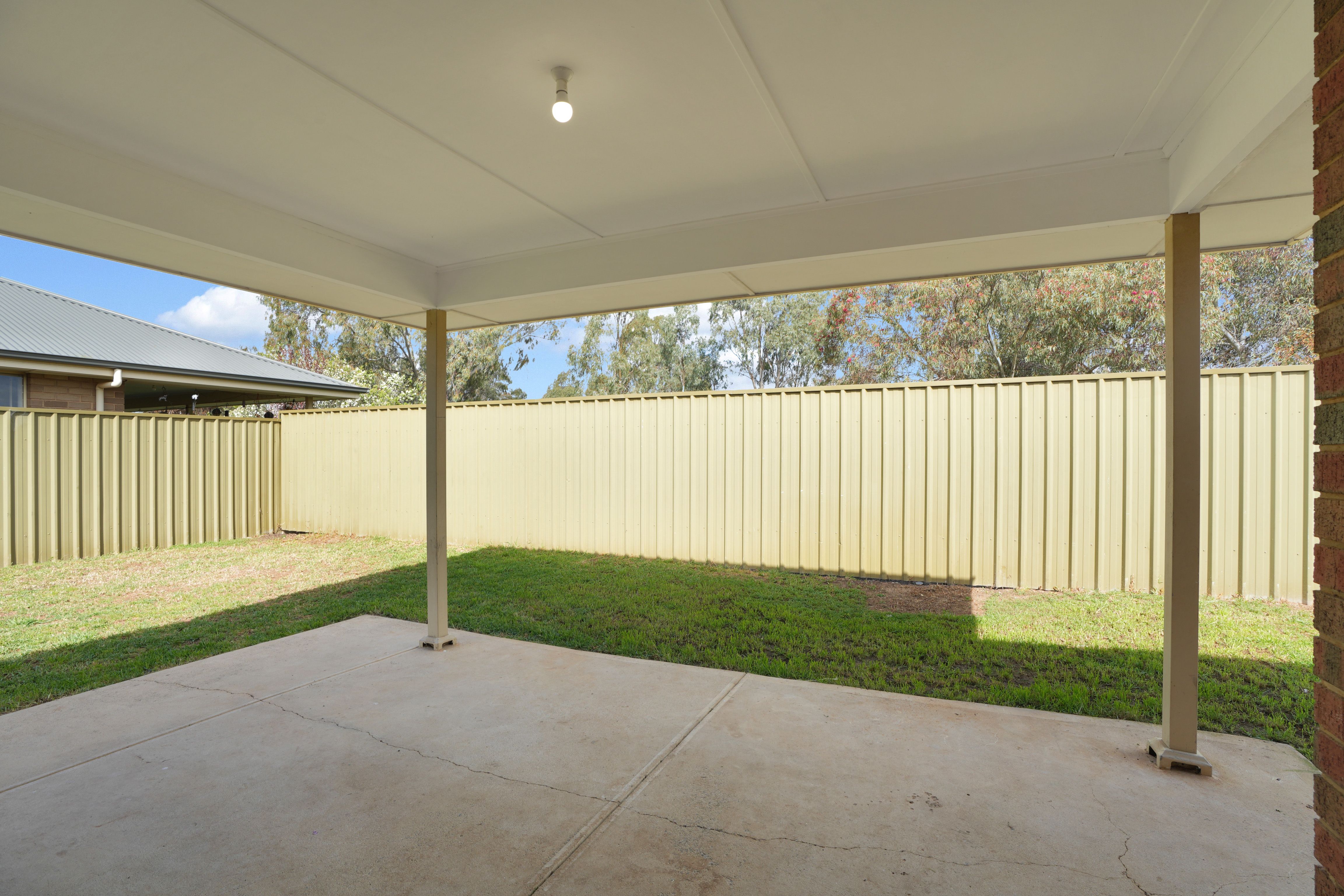 6 Dyson Street — photo 14 of 18