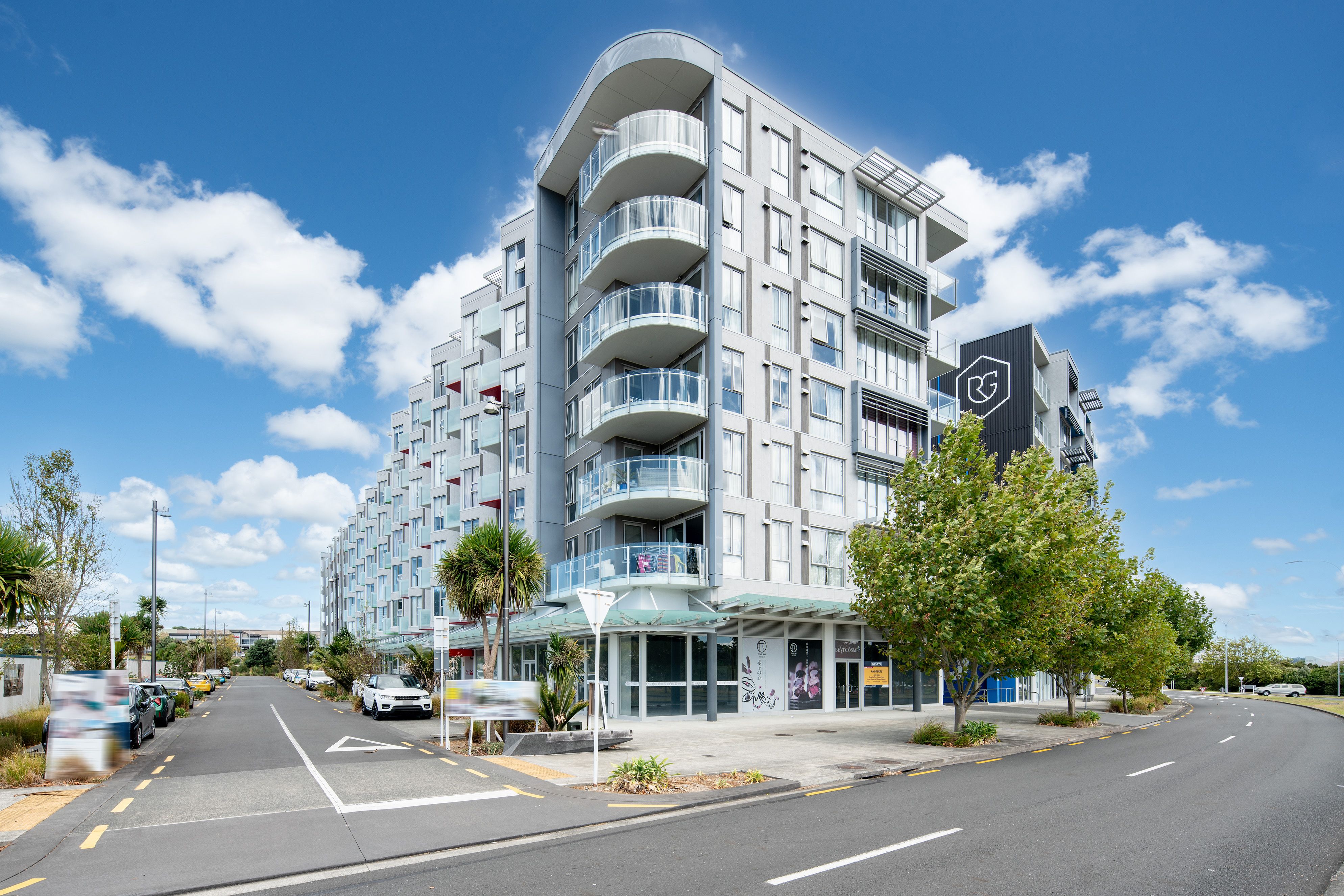 104/5 Rose Garden Lane, Albany, North Shore City