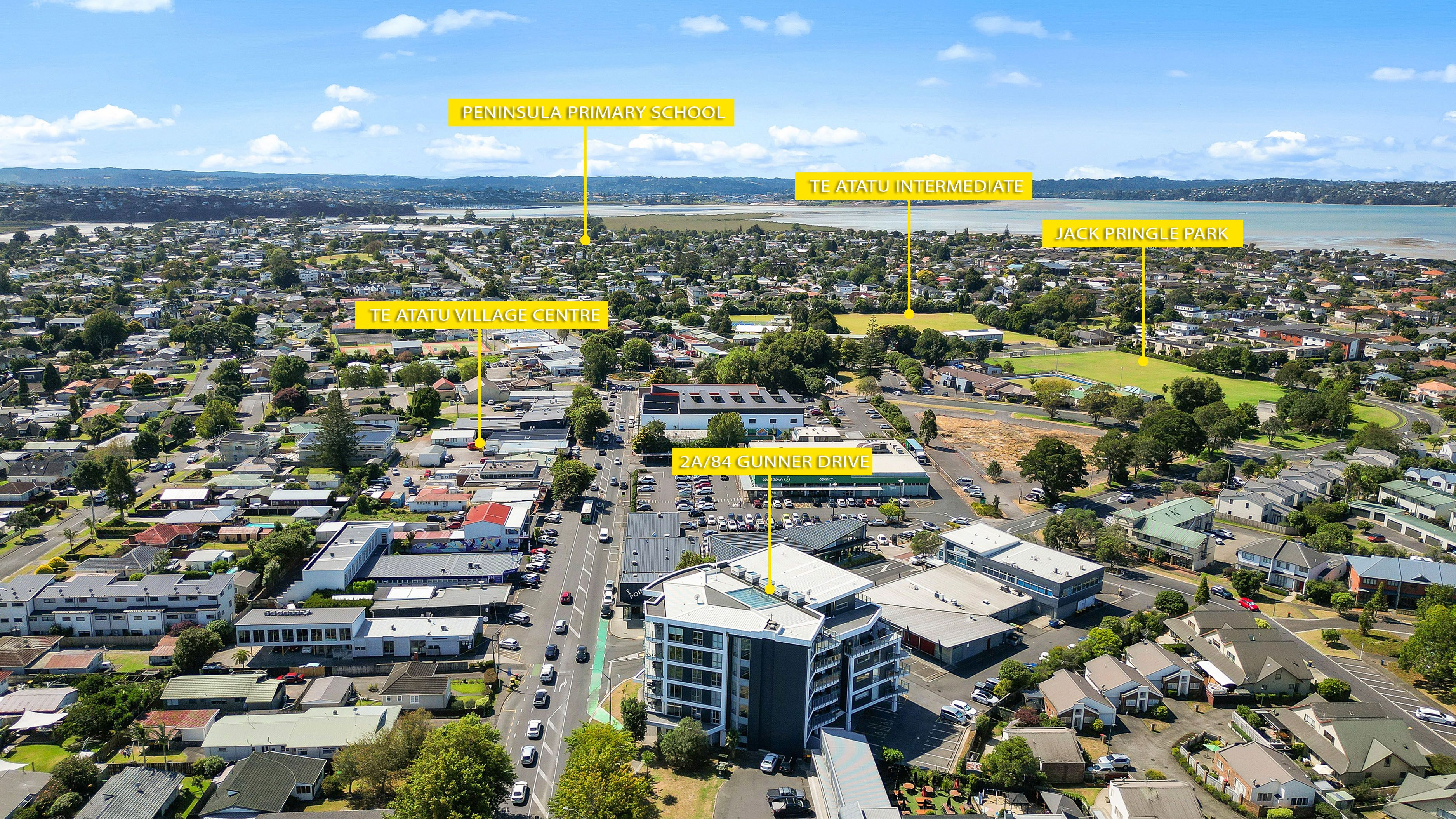 2A/84 Gunner Drive, Te Atatu Peninsula, Waitakere City