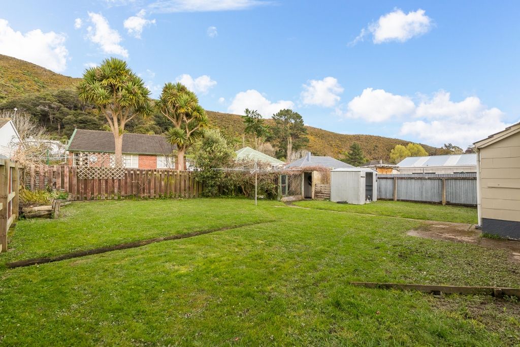 10 Prouse Crescent, Naenae, Lower Hutt City