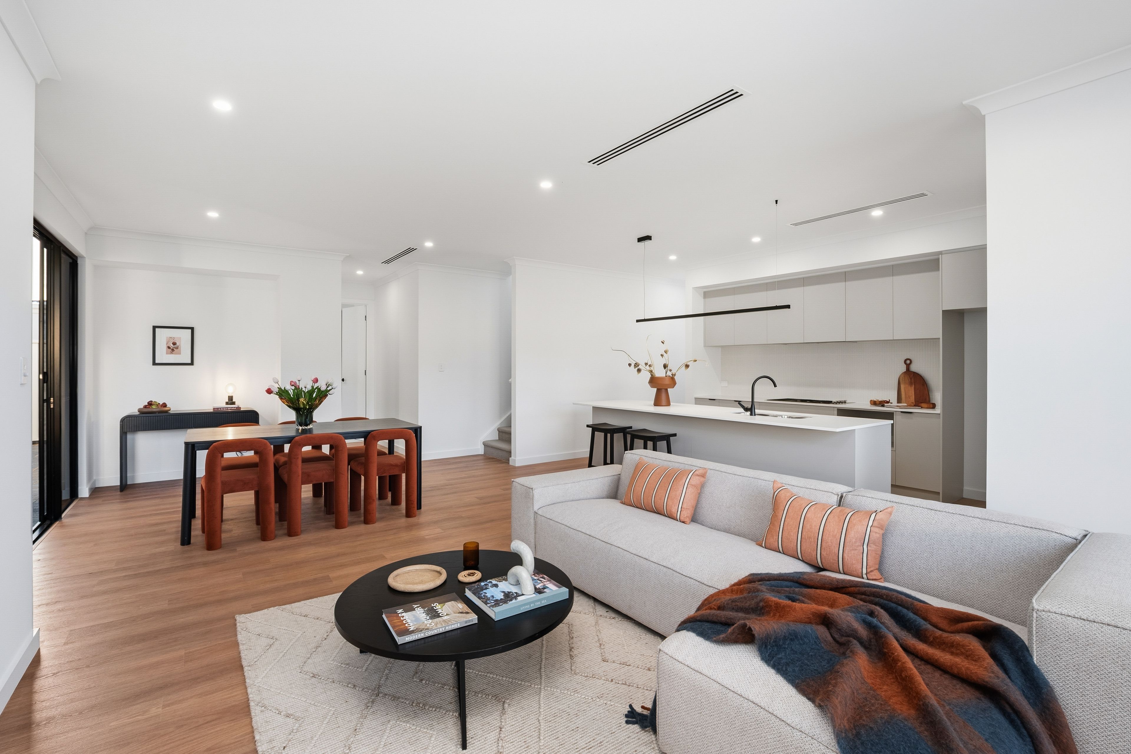 8 Malpas Street — photo 3 of 26