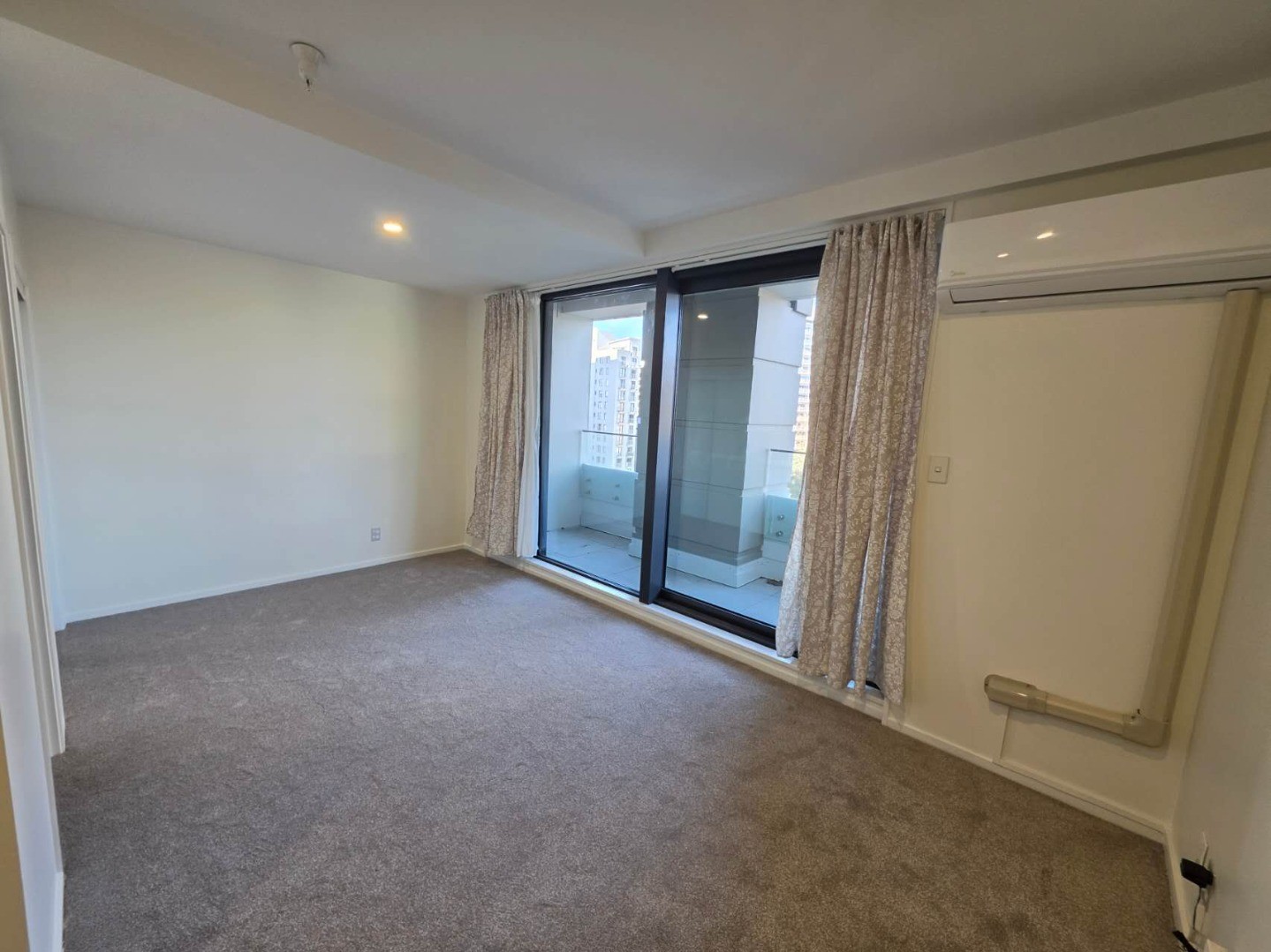 2J/14 Waterloo Quadrant, City Centre, Auckland