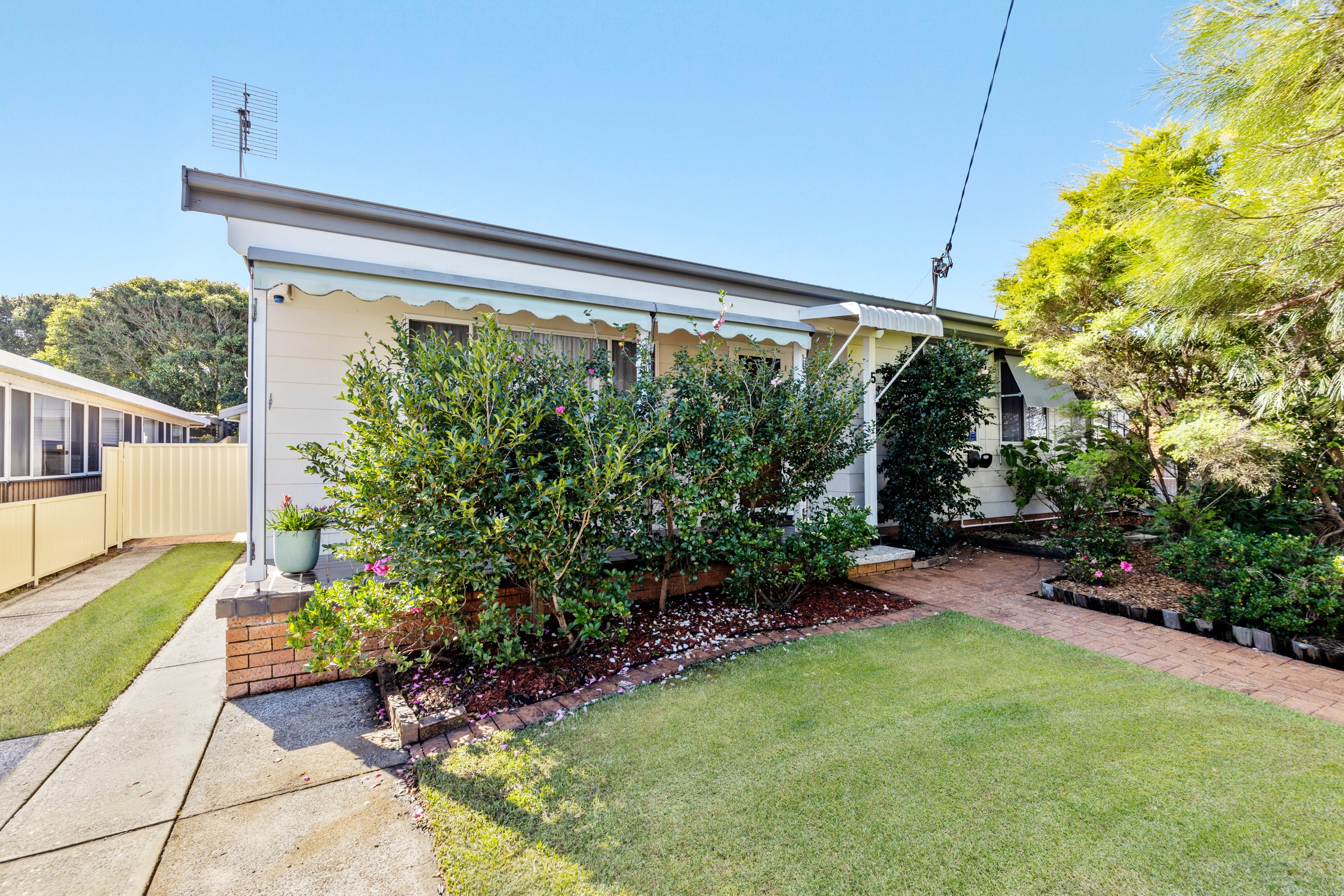 5 Ahina Avenue, Halekulani, NSW 2262