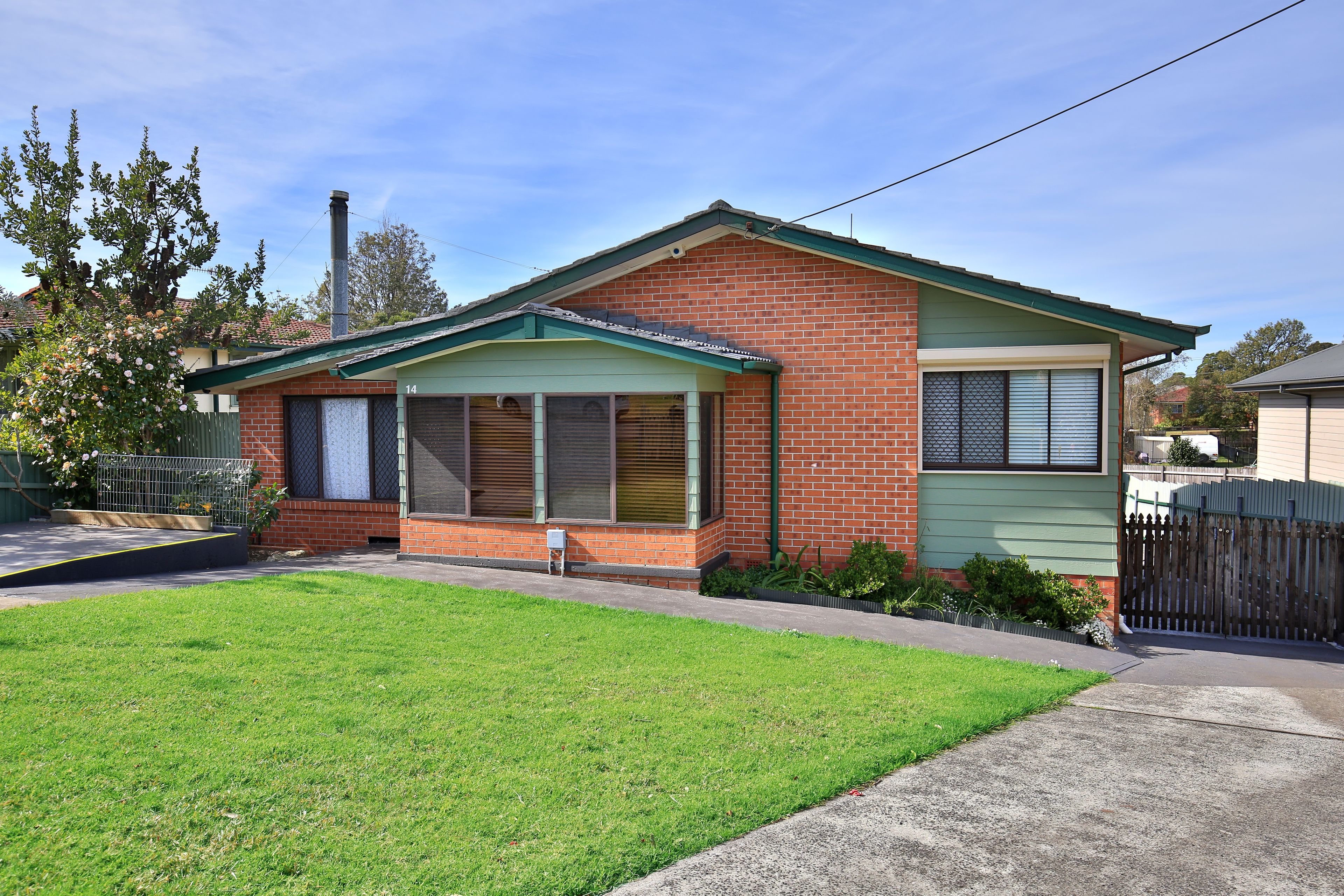 14 Elizabeth Avenue, Nowra, NSW 2541
