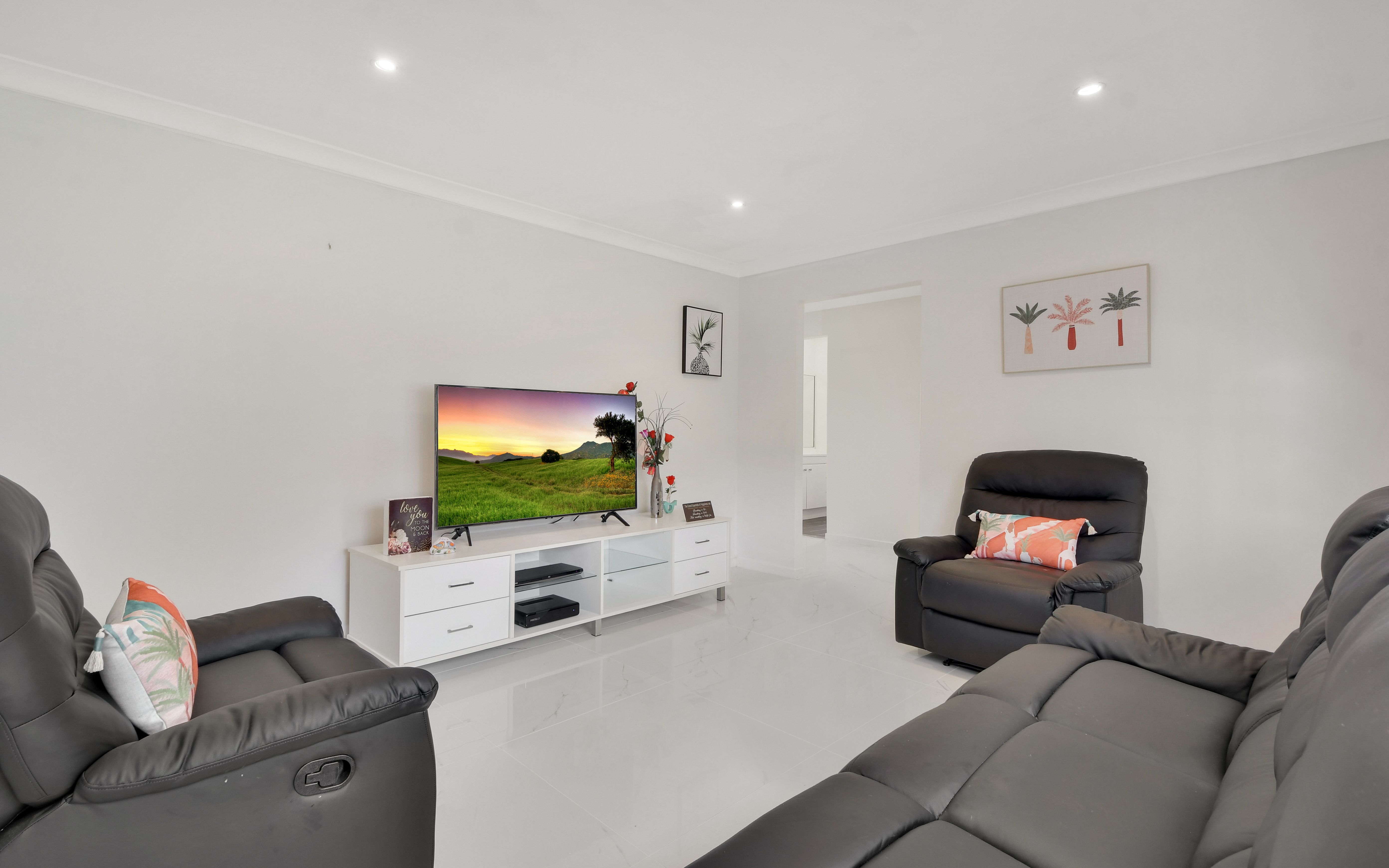 14 Dillwynia Drive, Glenmore Park, NSW 2745