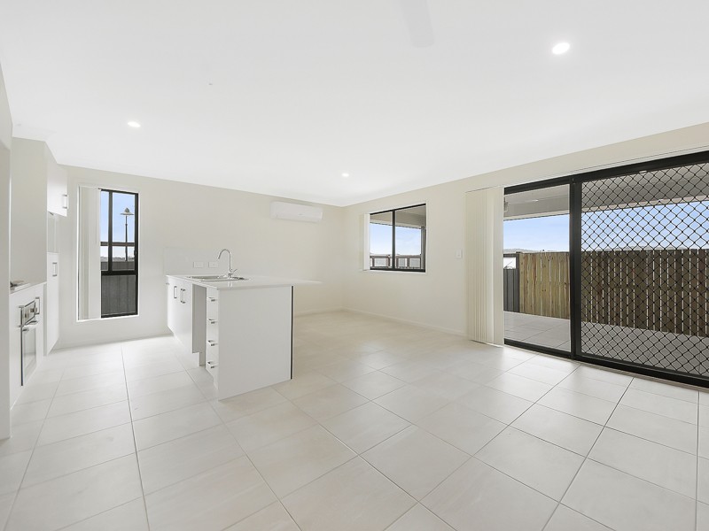 1/57 Minerva Street, South Ripley, QLD 4306