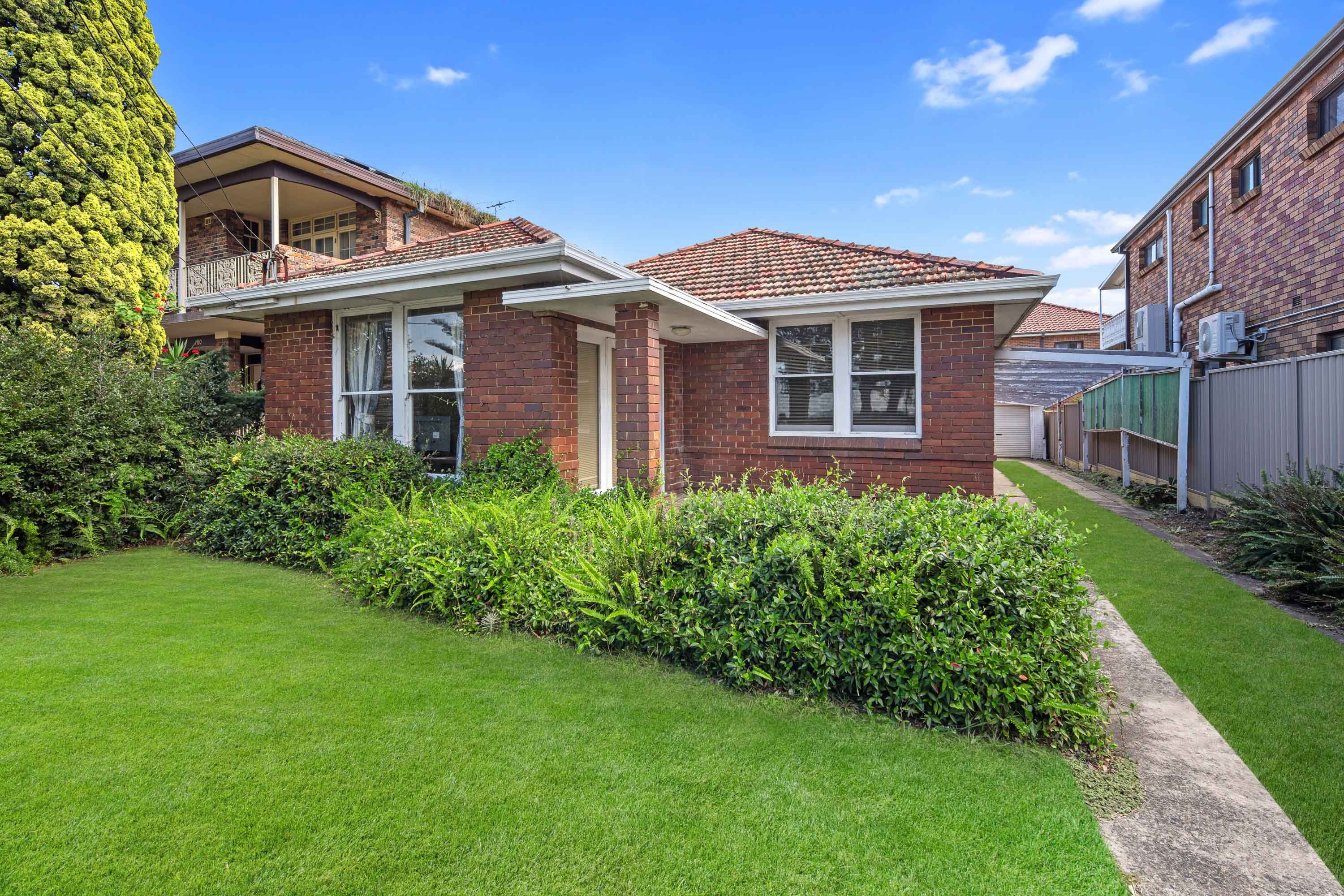 179 The Grand Parade, Monterey, NSW 2217