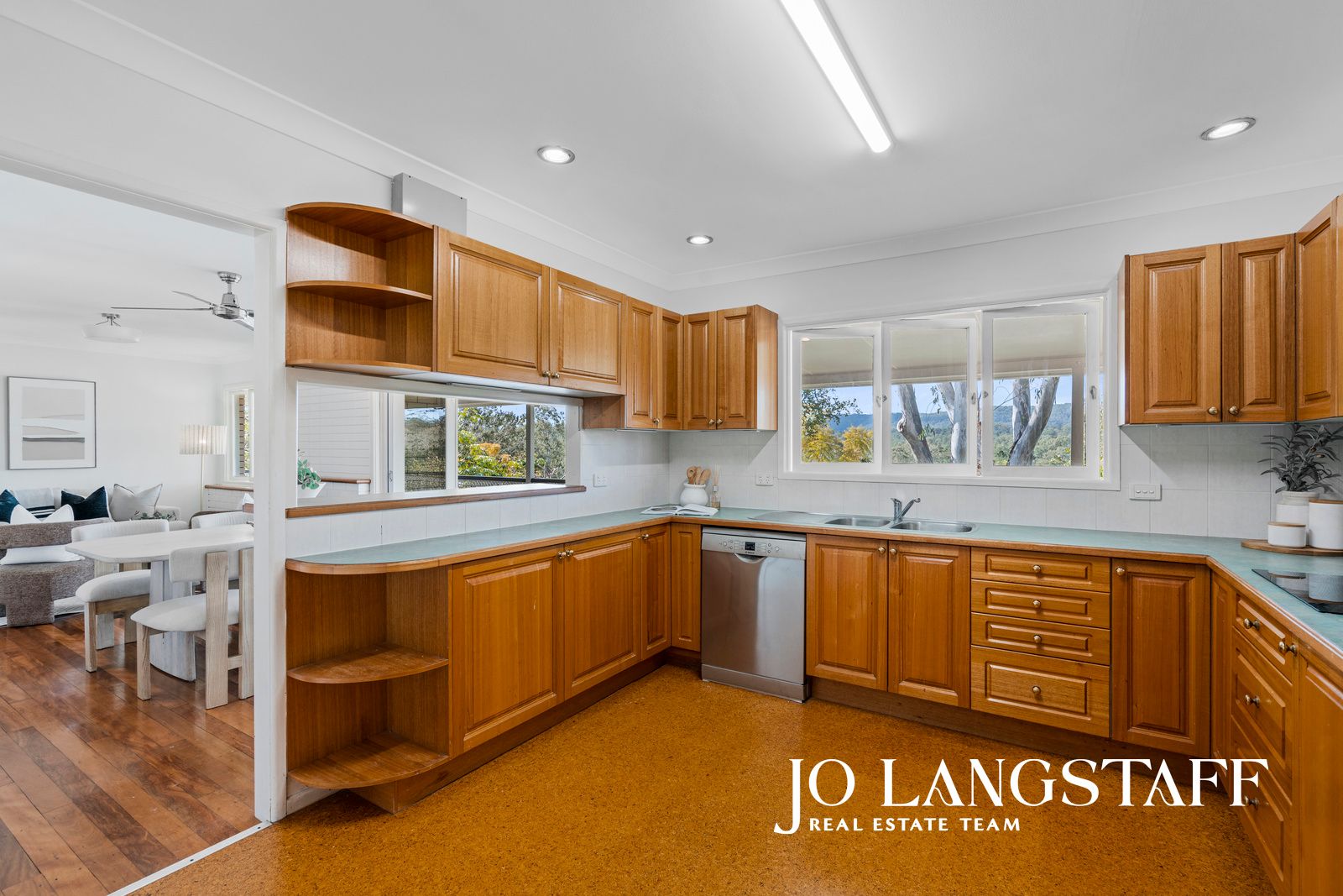 35 Rothesay Street — photo 8 of 30
