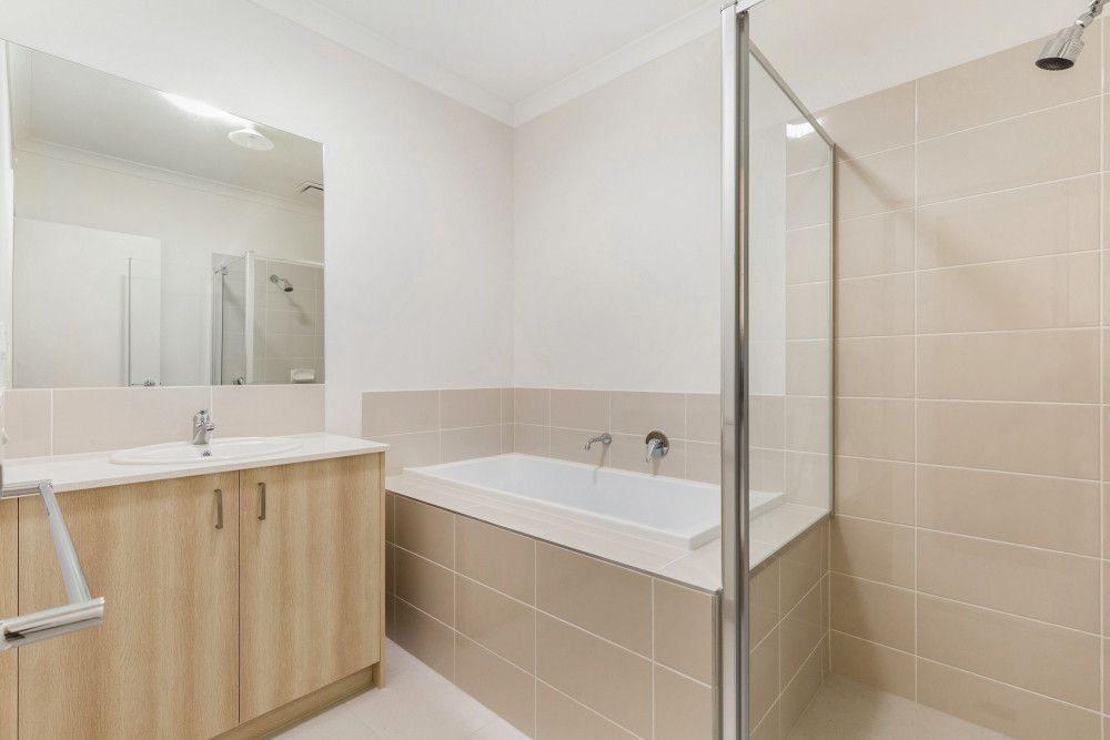 2 Burnden Close — photo 5 of 6
