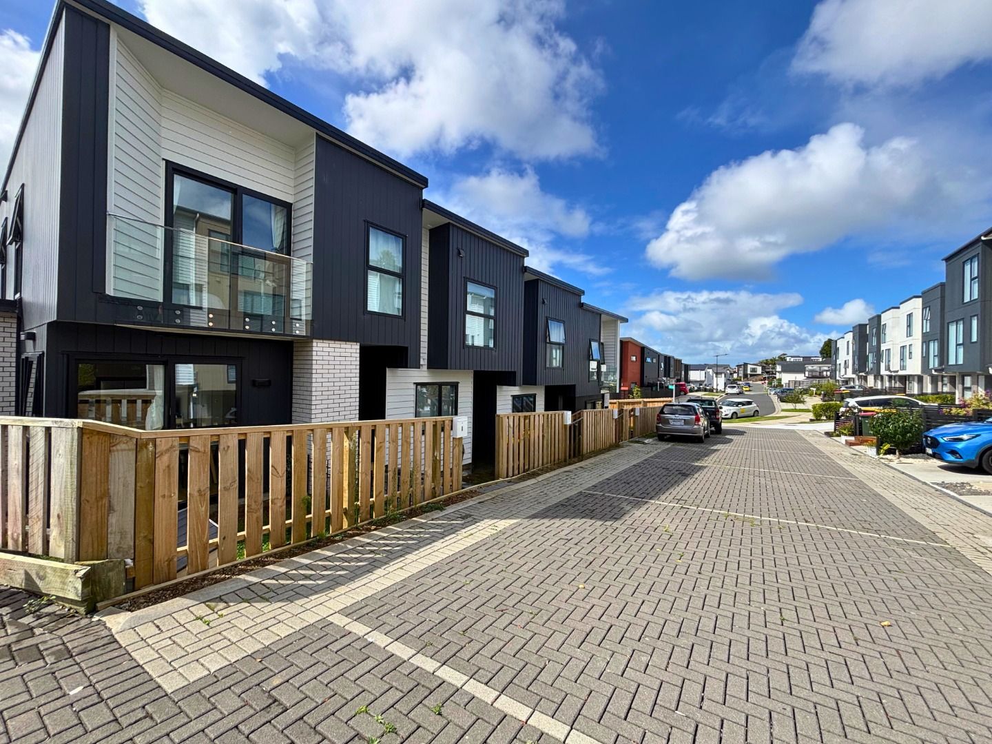 6 Impatiens Lane, Massey, Waitakere City