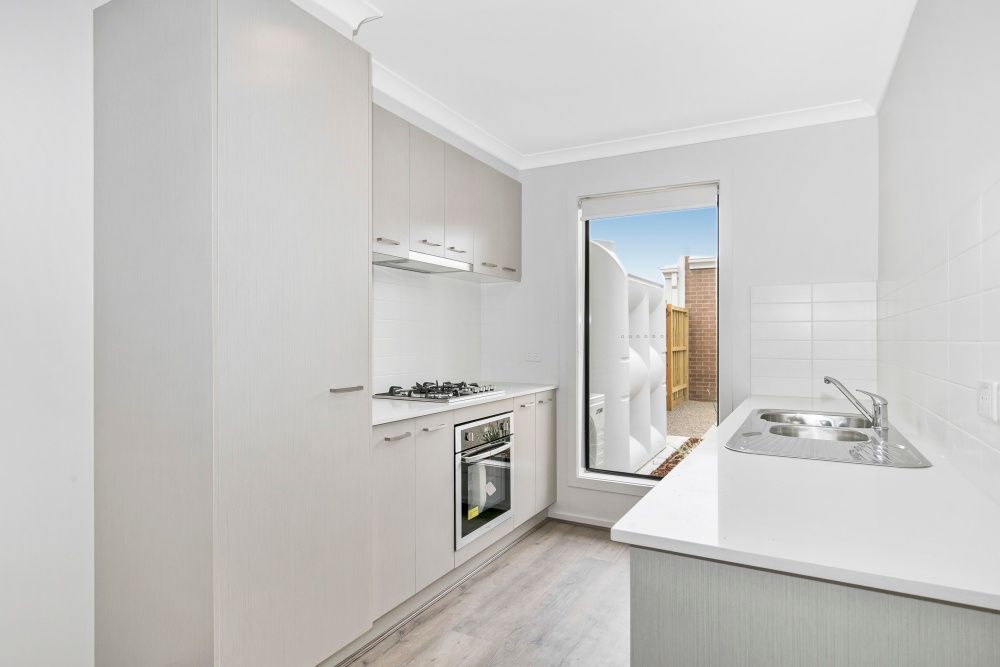 8 Yeoman Lane, Chirnside Park, VIC 3116