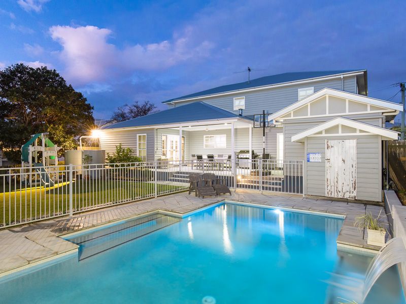 20 Blackheath Avenue, Hawthorne QLD 4171