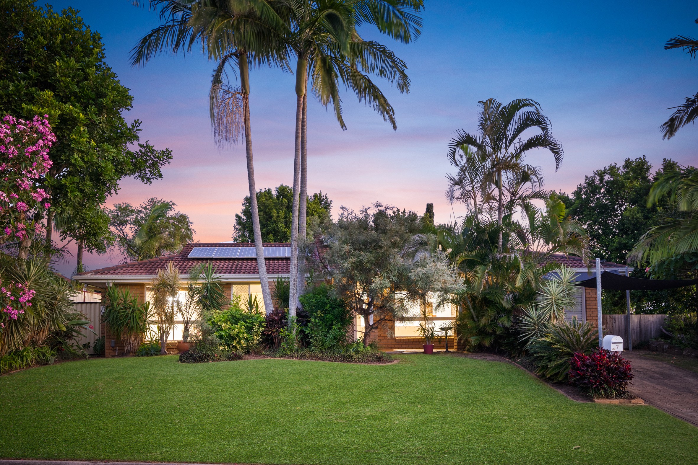 7 Ferngrove Court, Heritage Park, QLD 4118