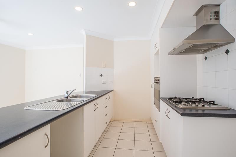 1 Gibosa Avenue, Coomera, QLD 4209