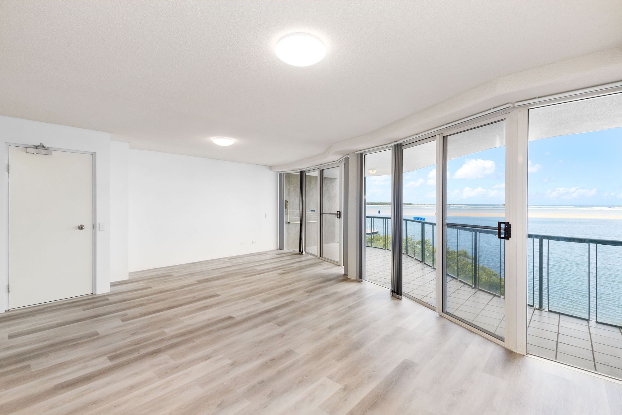 6/2 Duporth Avenue, Maroochydore, QLD 4558