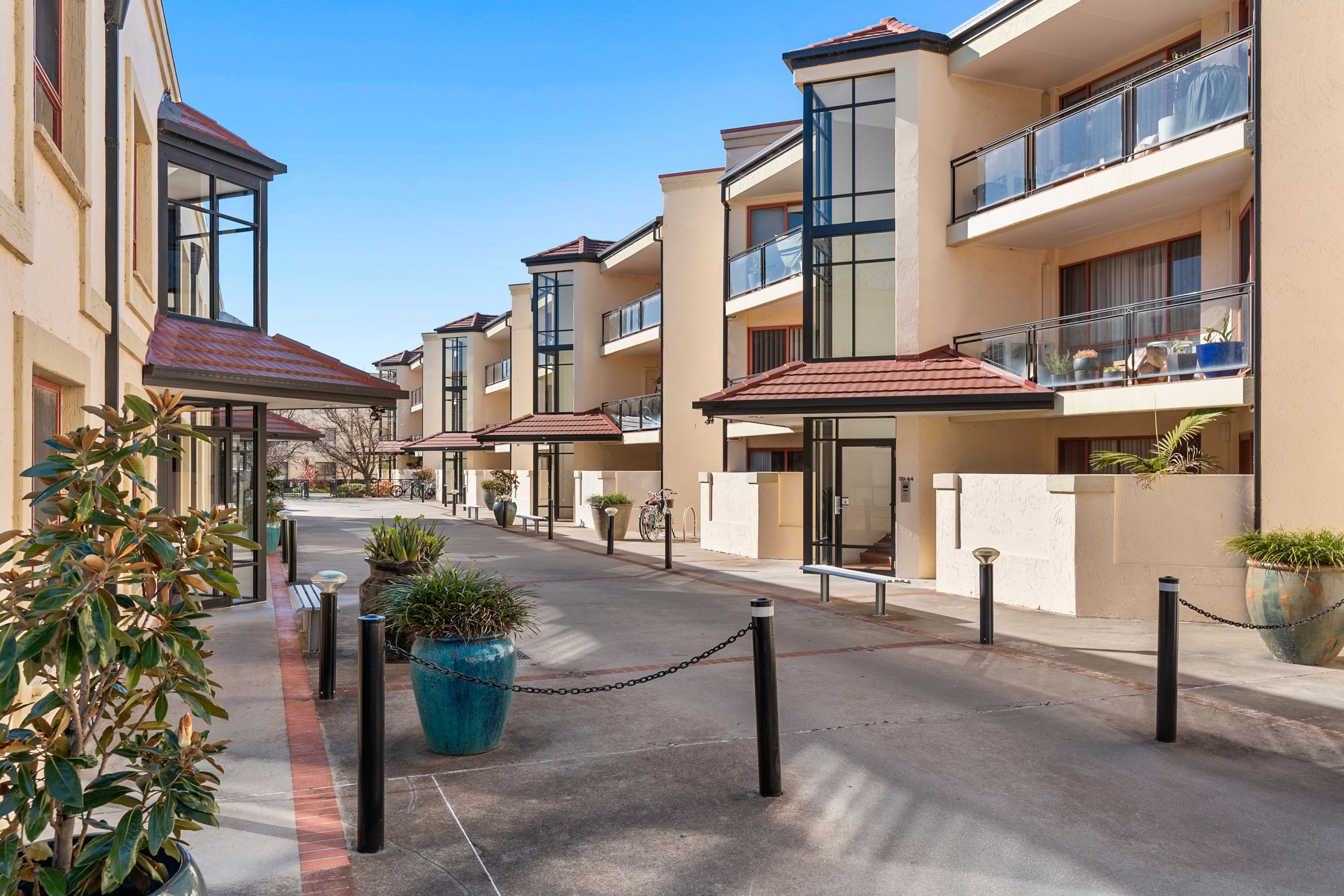 33/34 Gosse Street — photo from Ray White Canberra