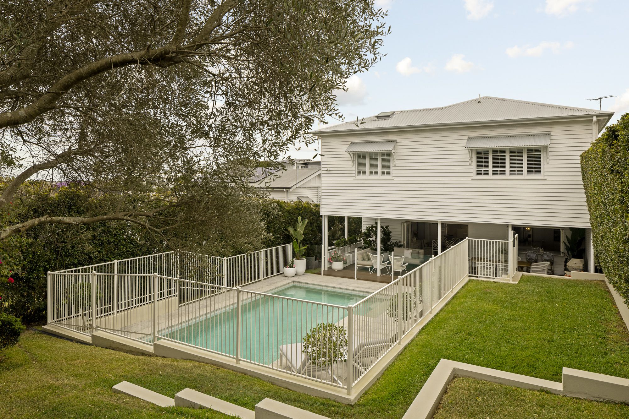 128 Gracemere Street — photo 16 of 30