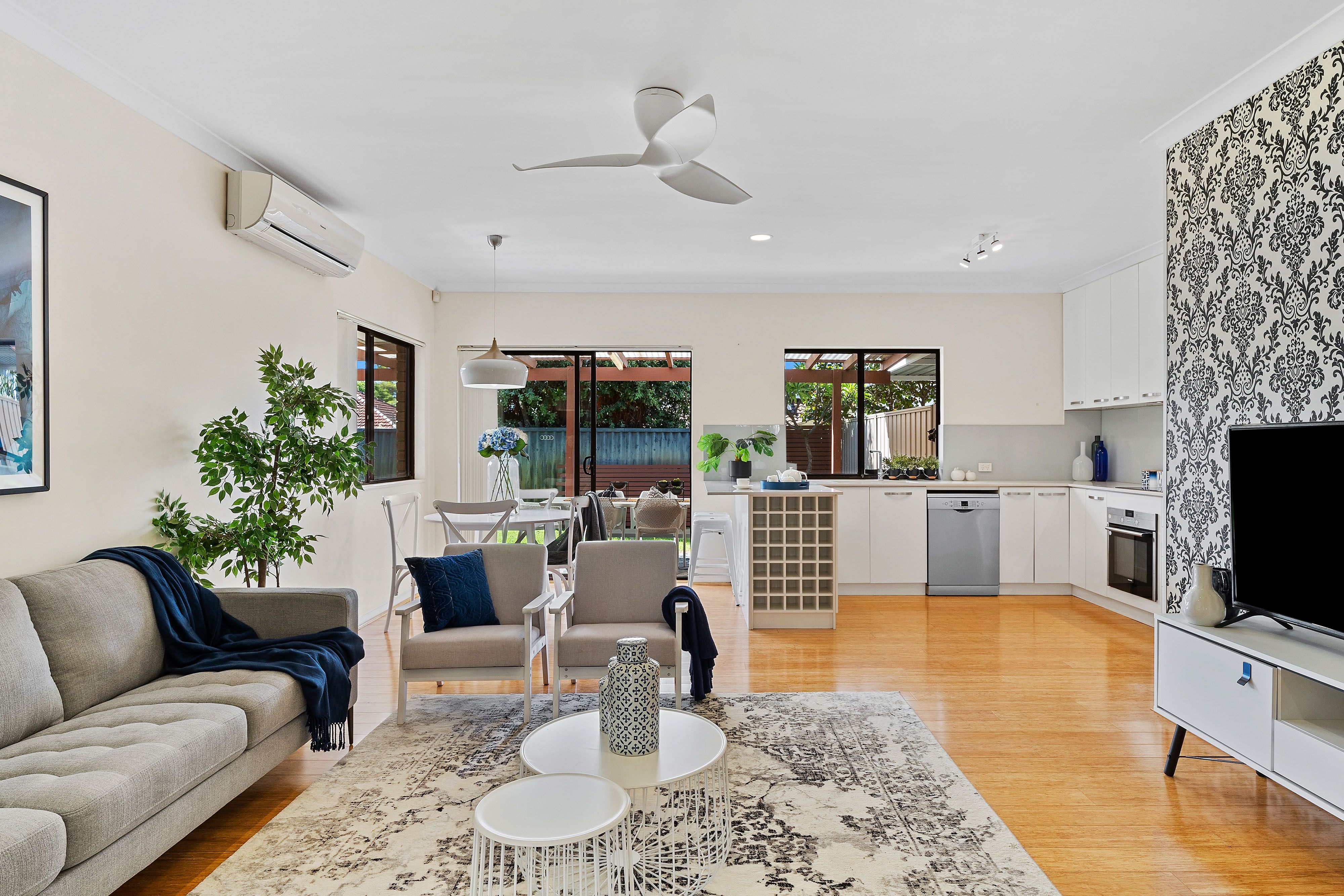 22 Gladstone Street, St James WA 6102