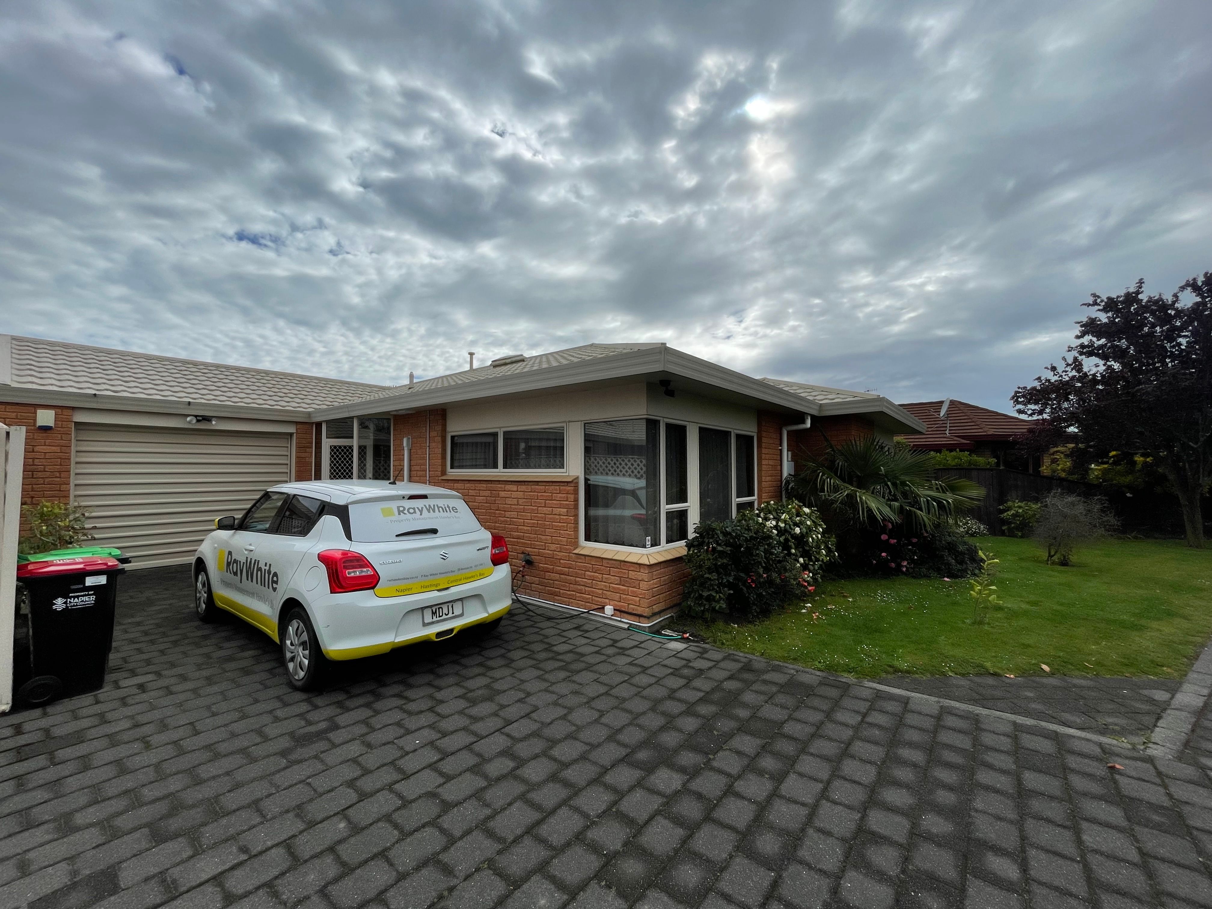 1/18 Knightsbridge Place, Taradale, Napier City