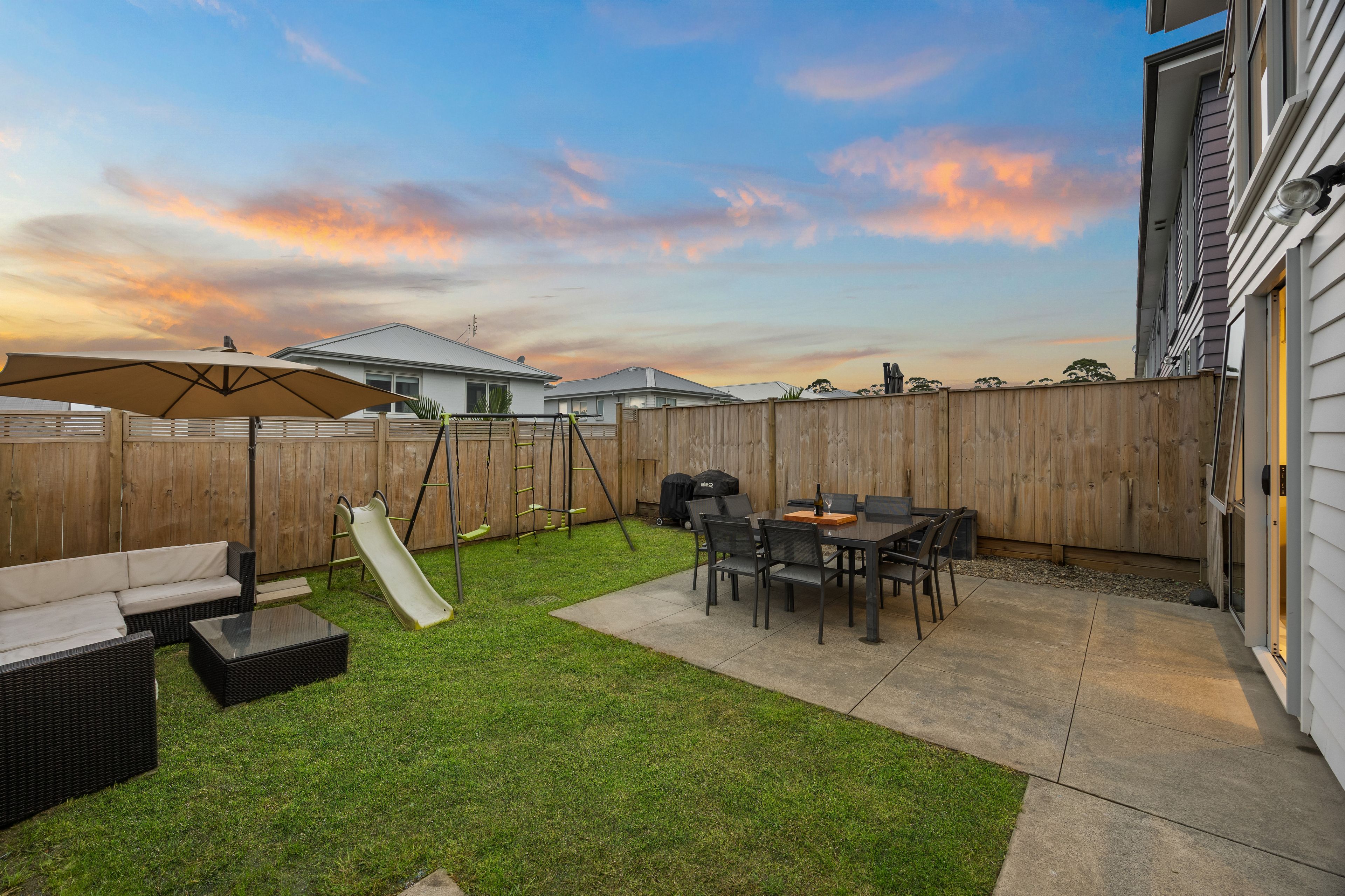 27 Forbes McCammon Drive, Swanson, Waitakere City