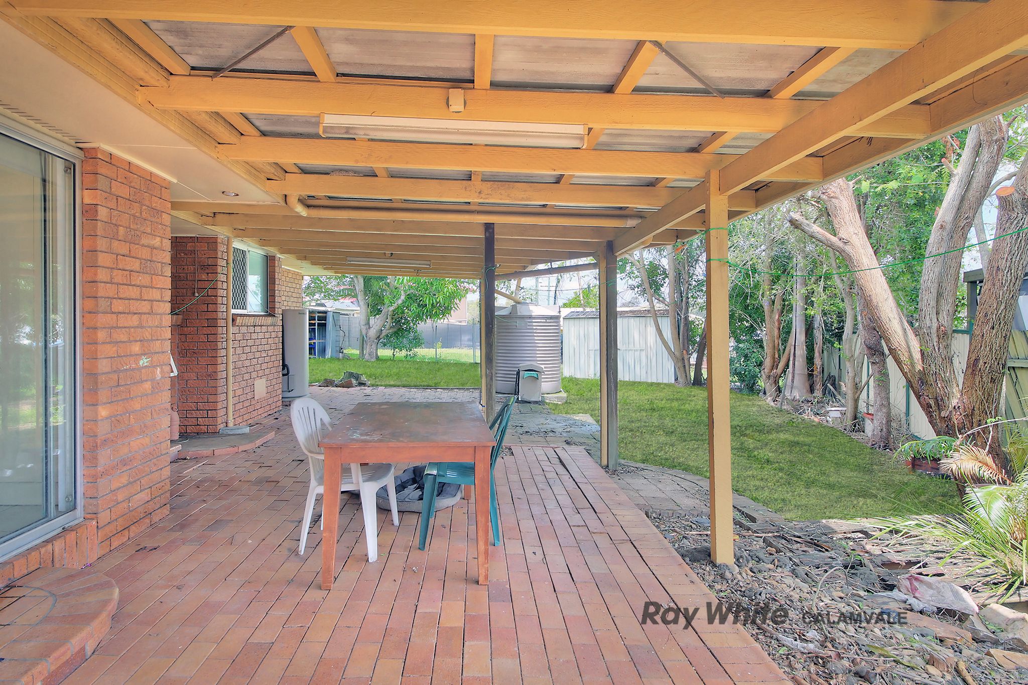 12 Garden Avenue — photo 10 of 18