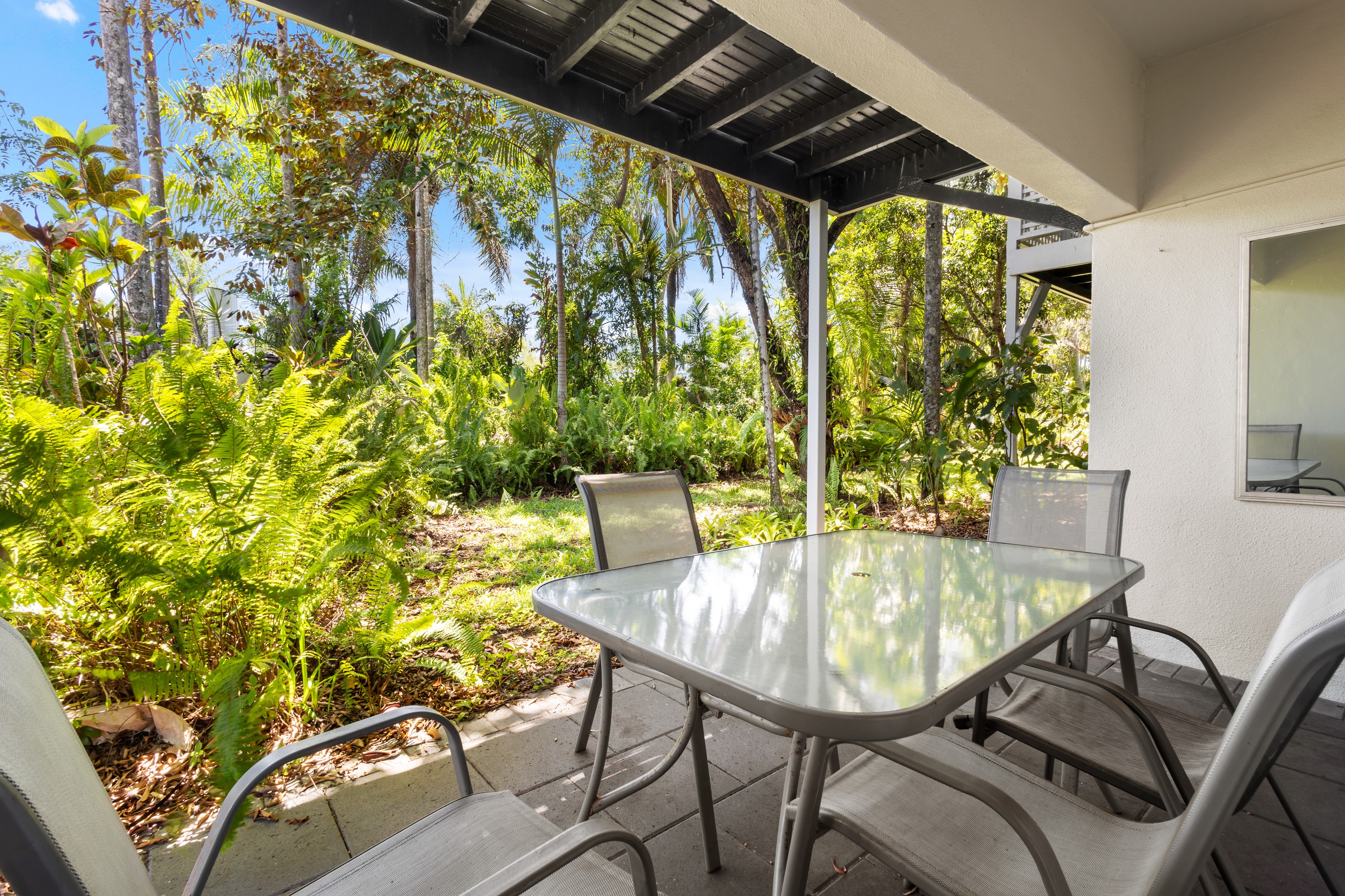 1/121-137 Port Douglas Road, Port Douglas, QLD 4877