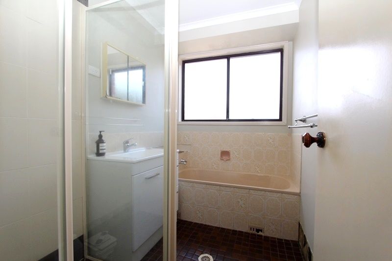59 Kennedy Close — photo 6 of 9