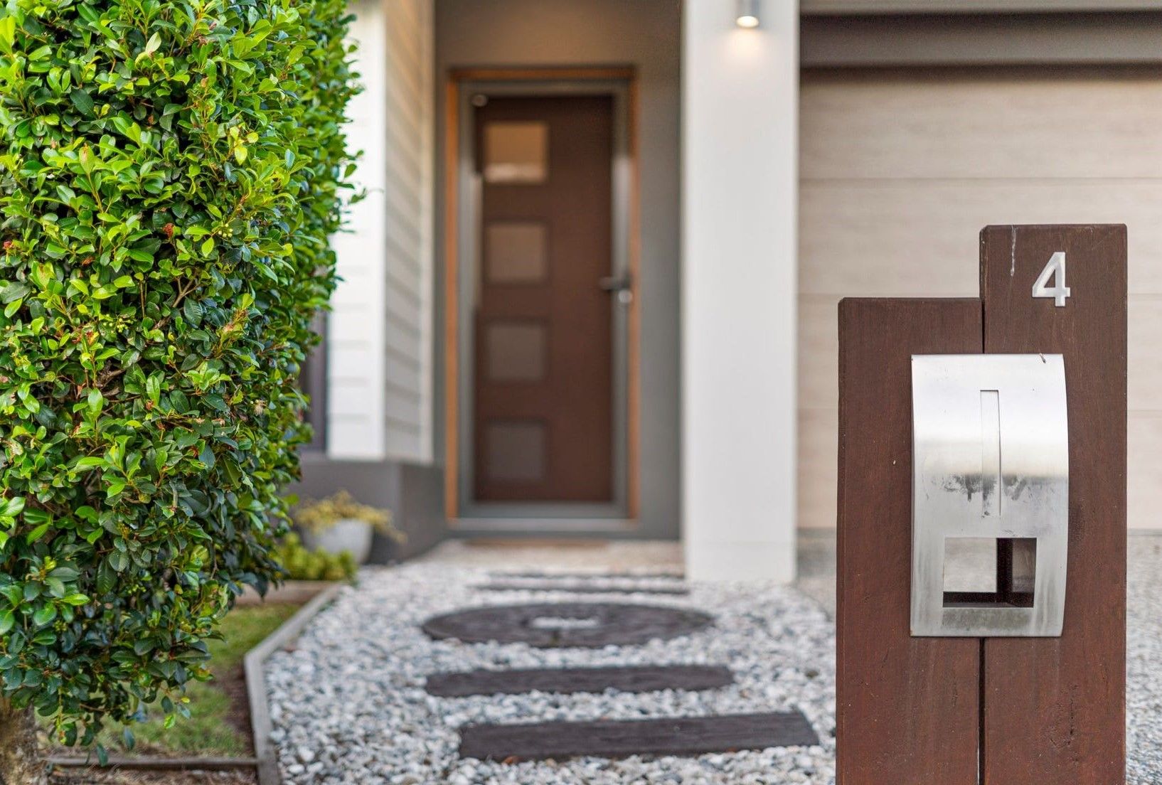 4 Melitta Street, Ormeau, QLD 4208