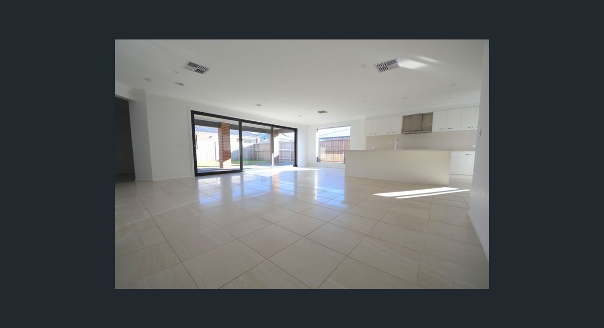 30 Balmain Road, Mickleham, VIC 3064