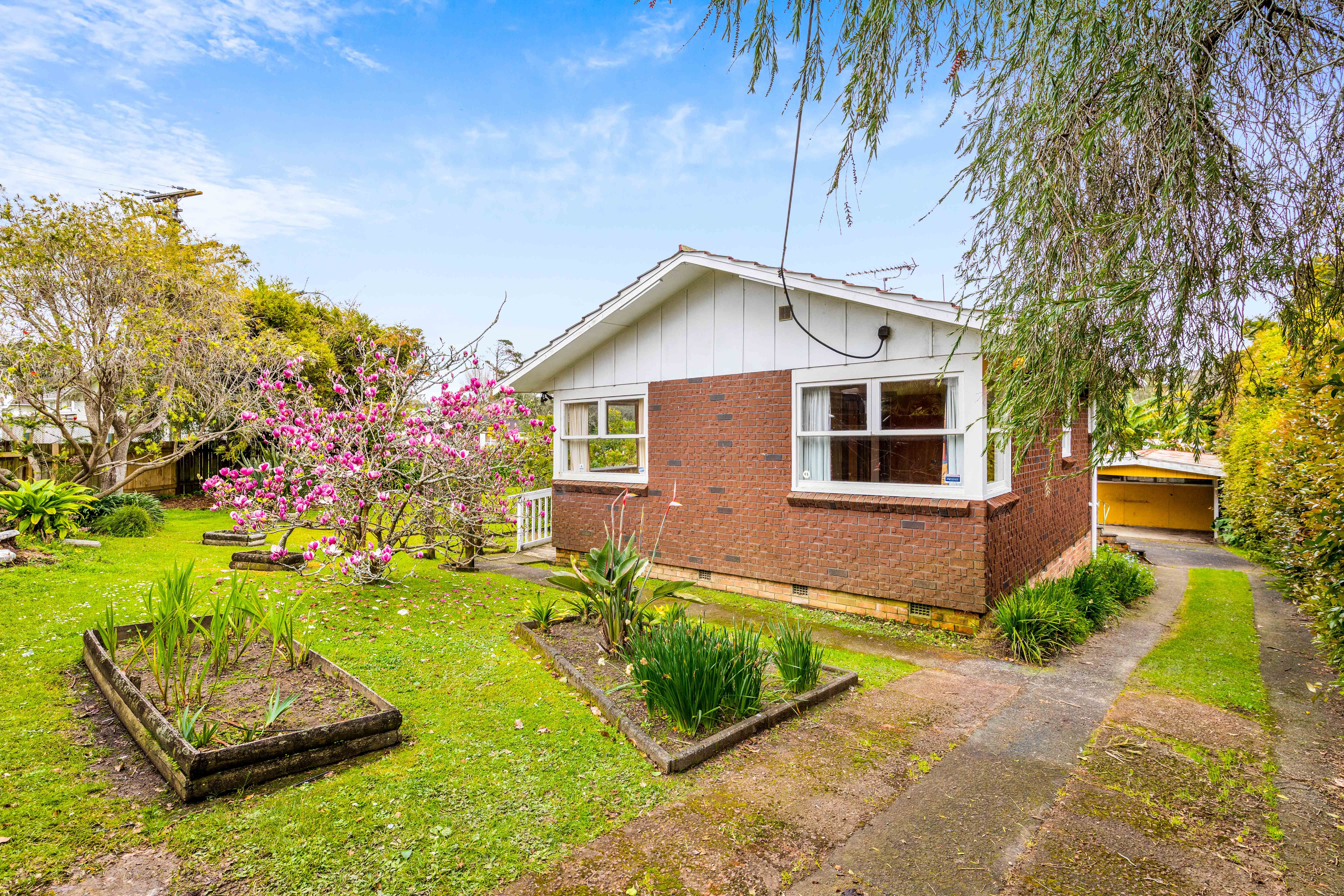 101 Godley Road, Green Bay, Waitakere City