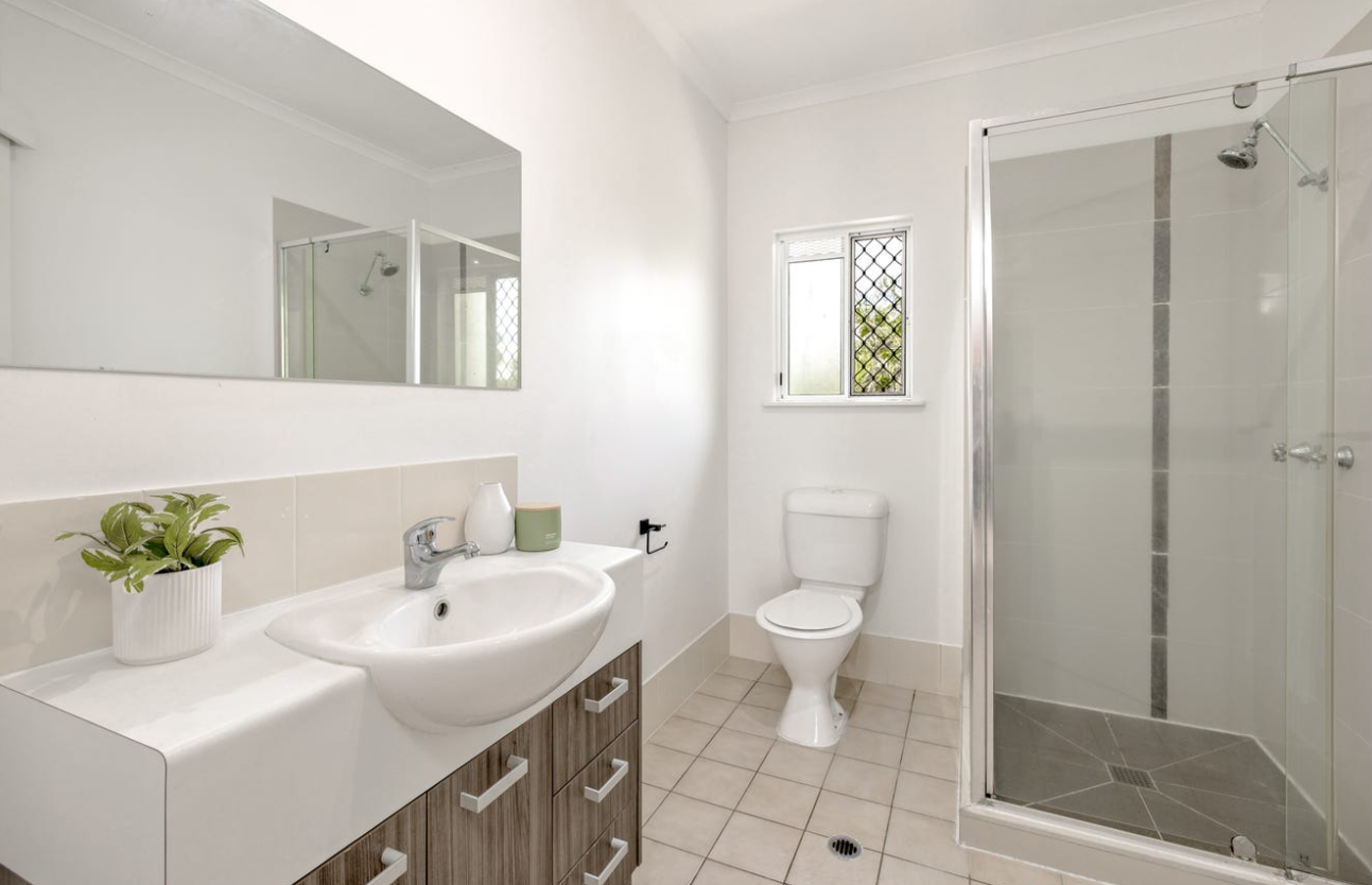 1/25-27 Fairweather Street, Yorkeys Knob, QLD 4878