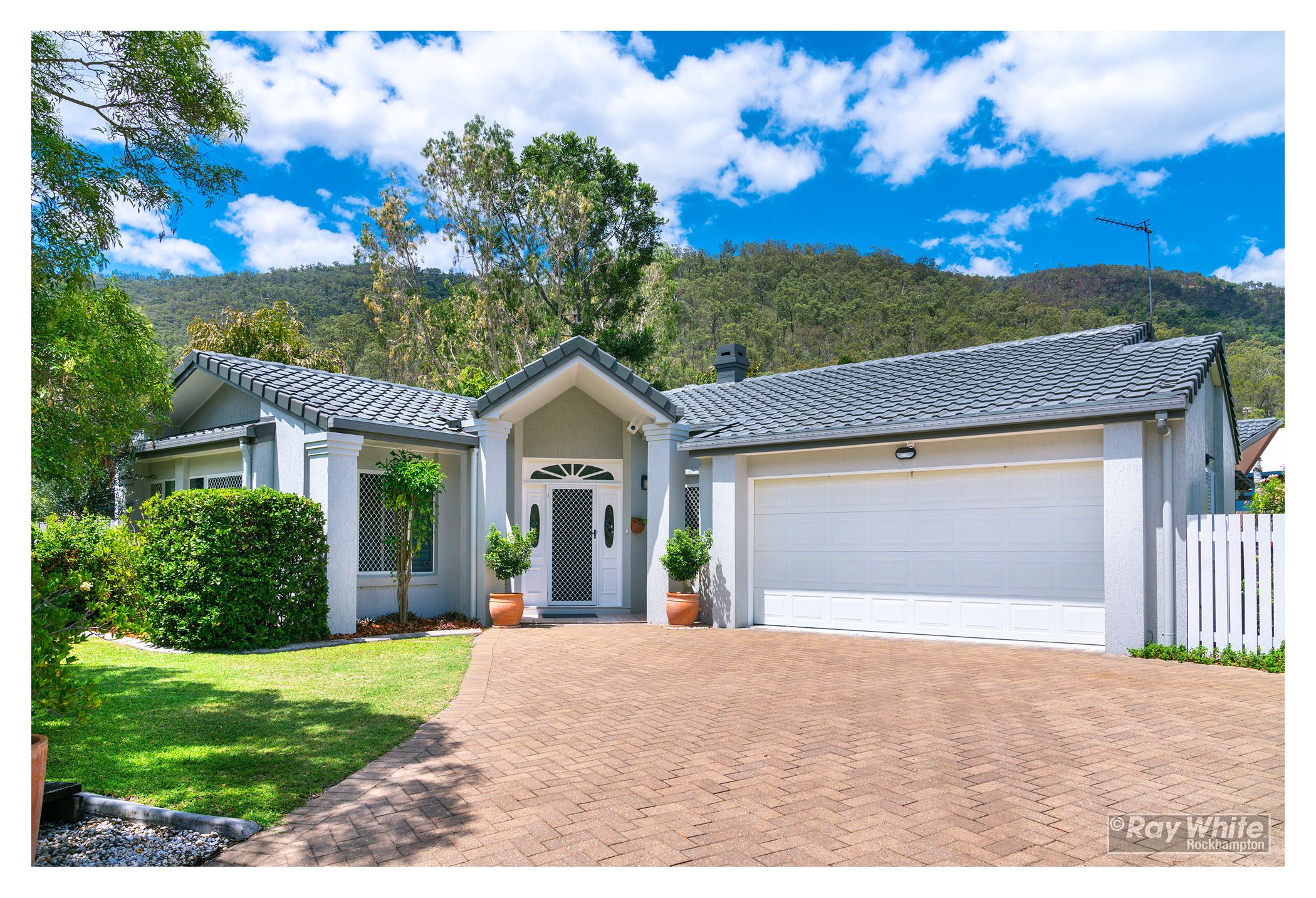 10 Beaumont Drive Frenchville Qld 4701 Sold House Ray