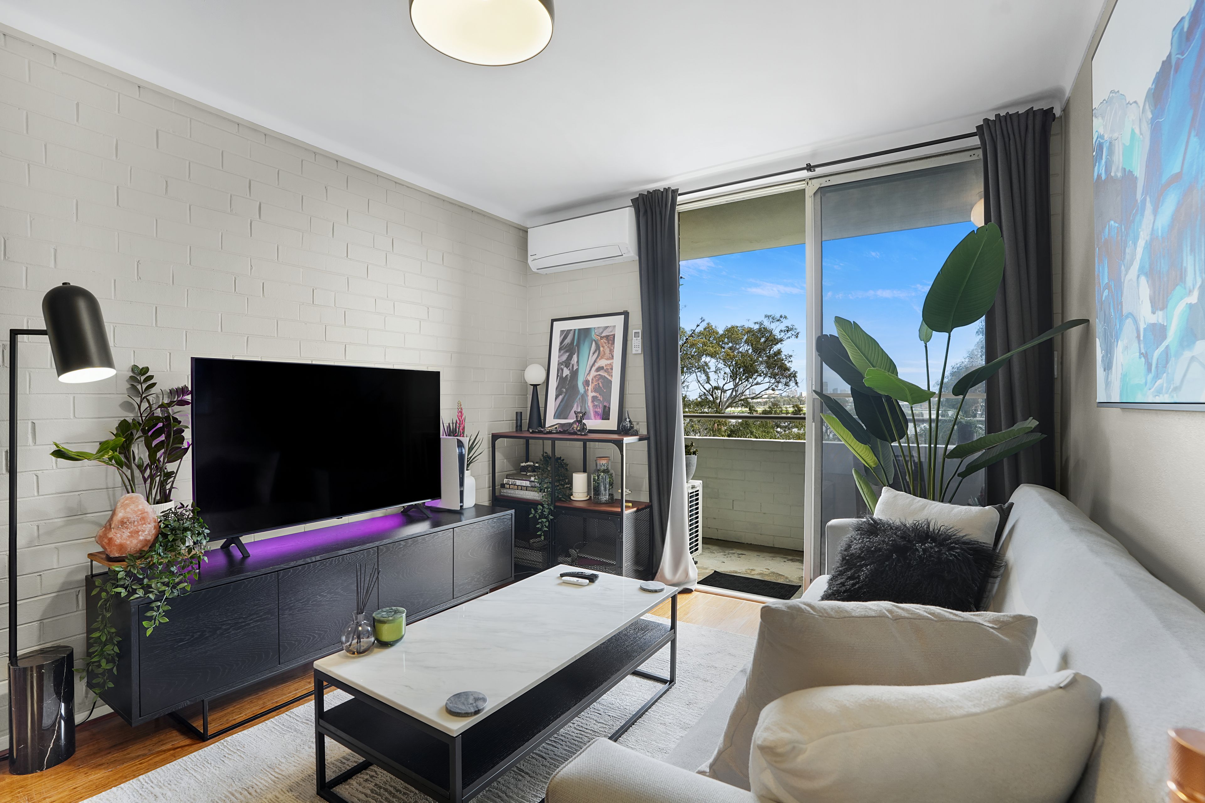 57/50 Kirkham Hill Terrace — photo 6 of 23