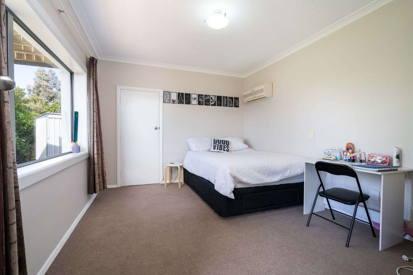 17 Larkins Street photo 10