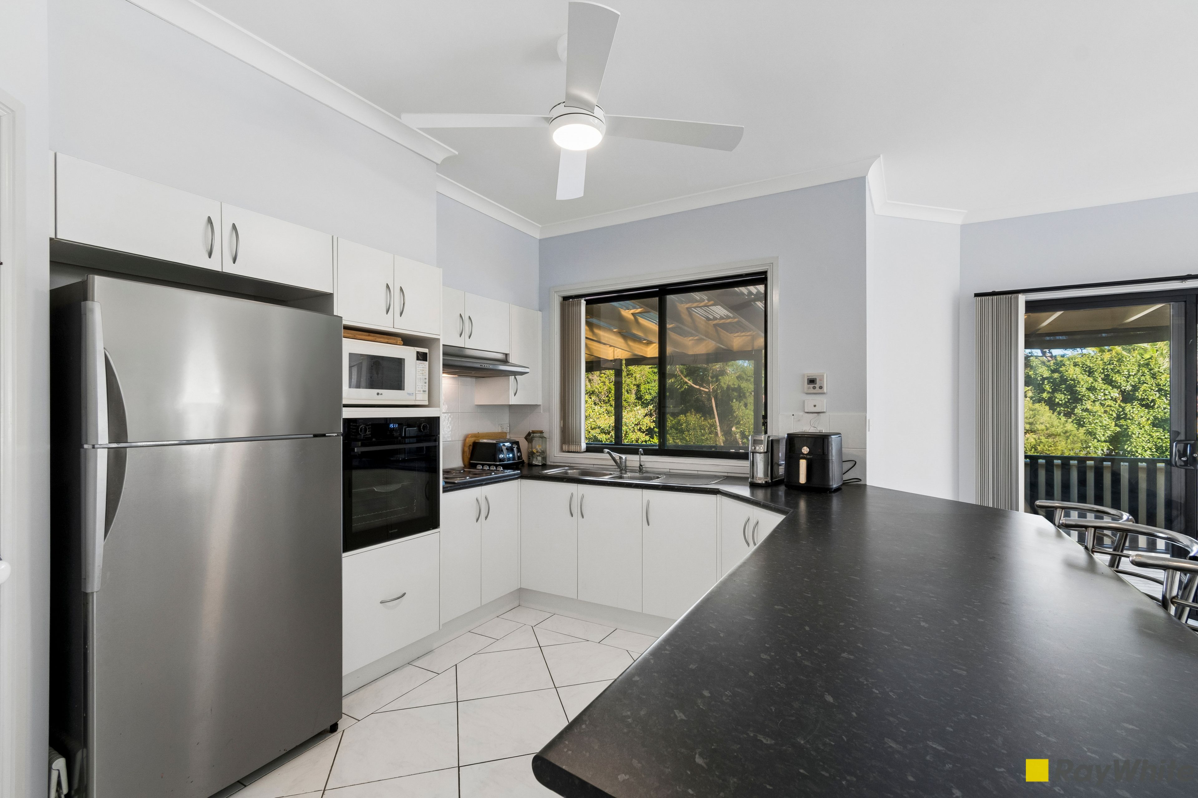 636A Princes Highway — photo 3 of 9