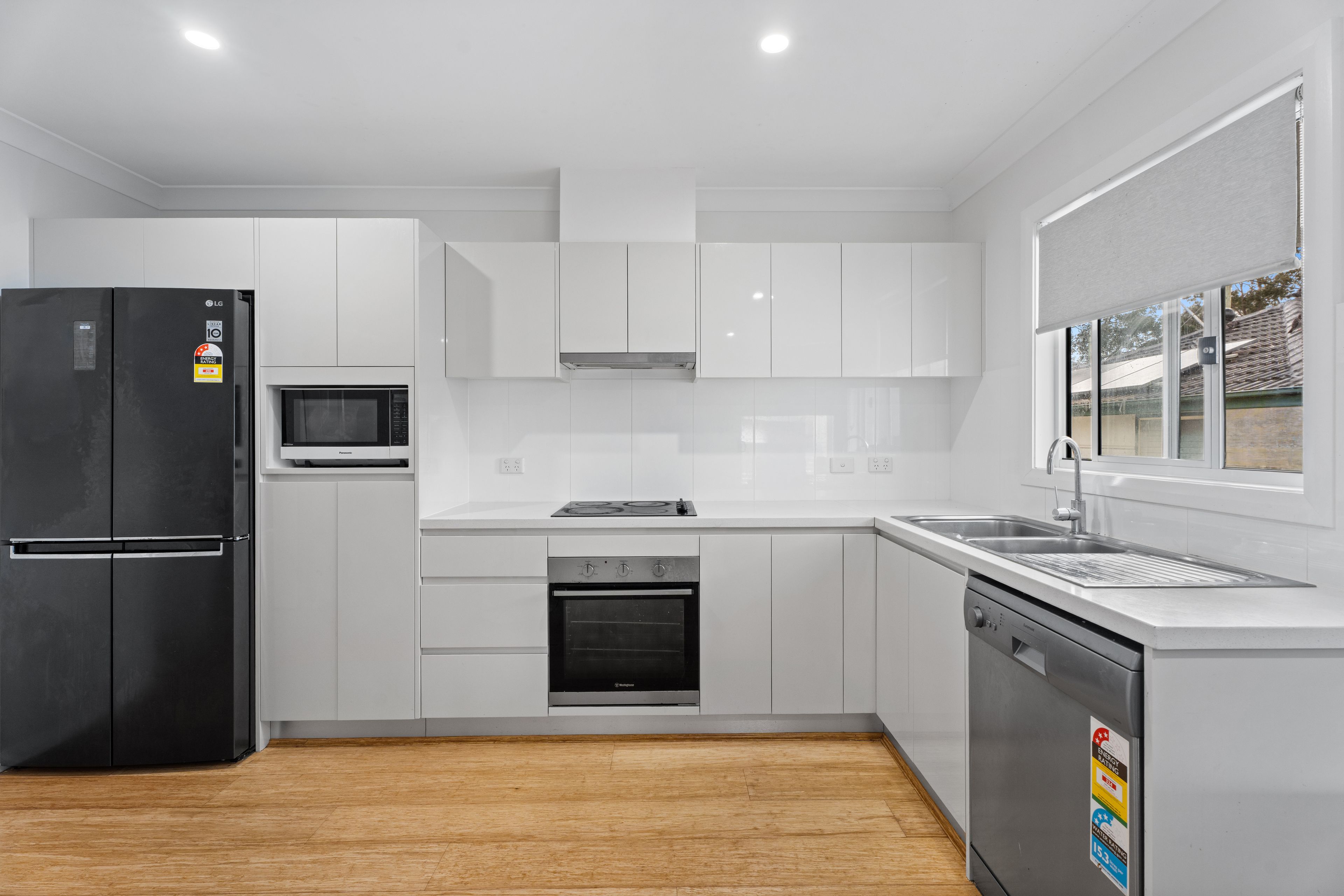 128 Great Western Highway — photo from Ray White Glenmore Park