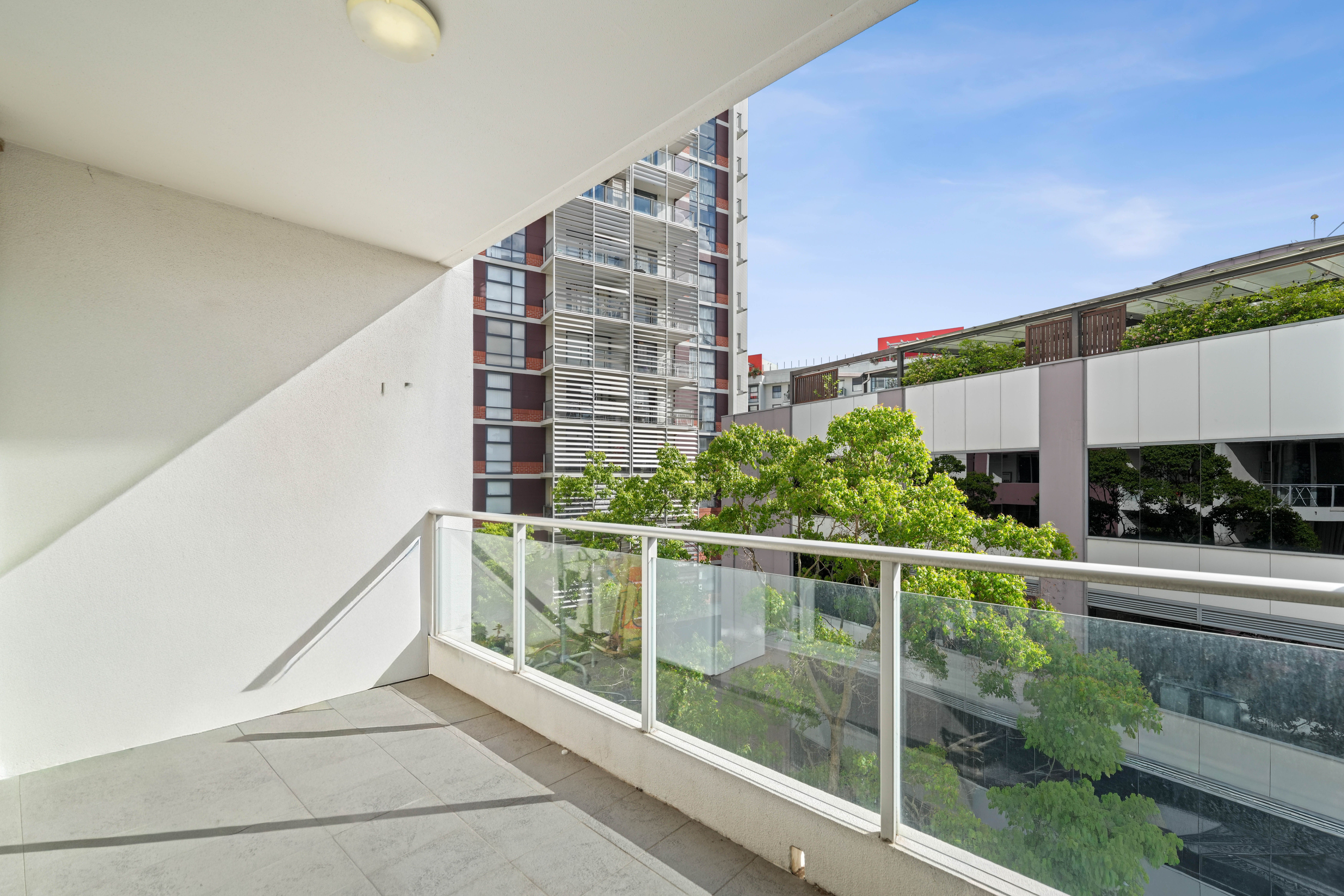 408/503 Wattle Street — photo 5 of 15