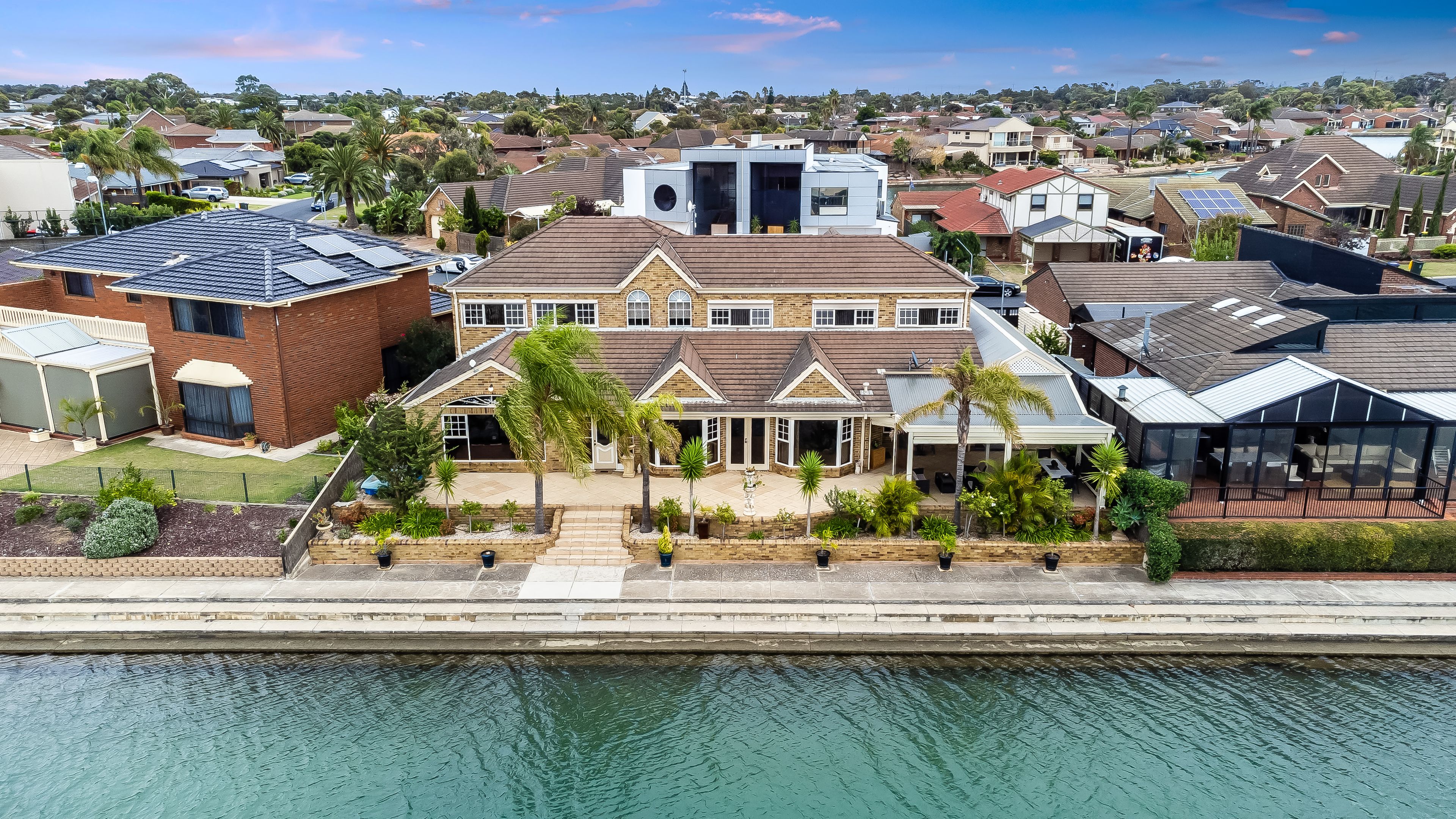 51 Mcdonald Grove, West Lakes, SA 5021