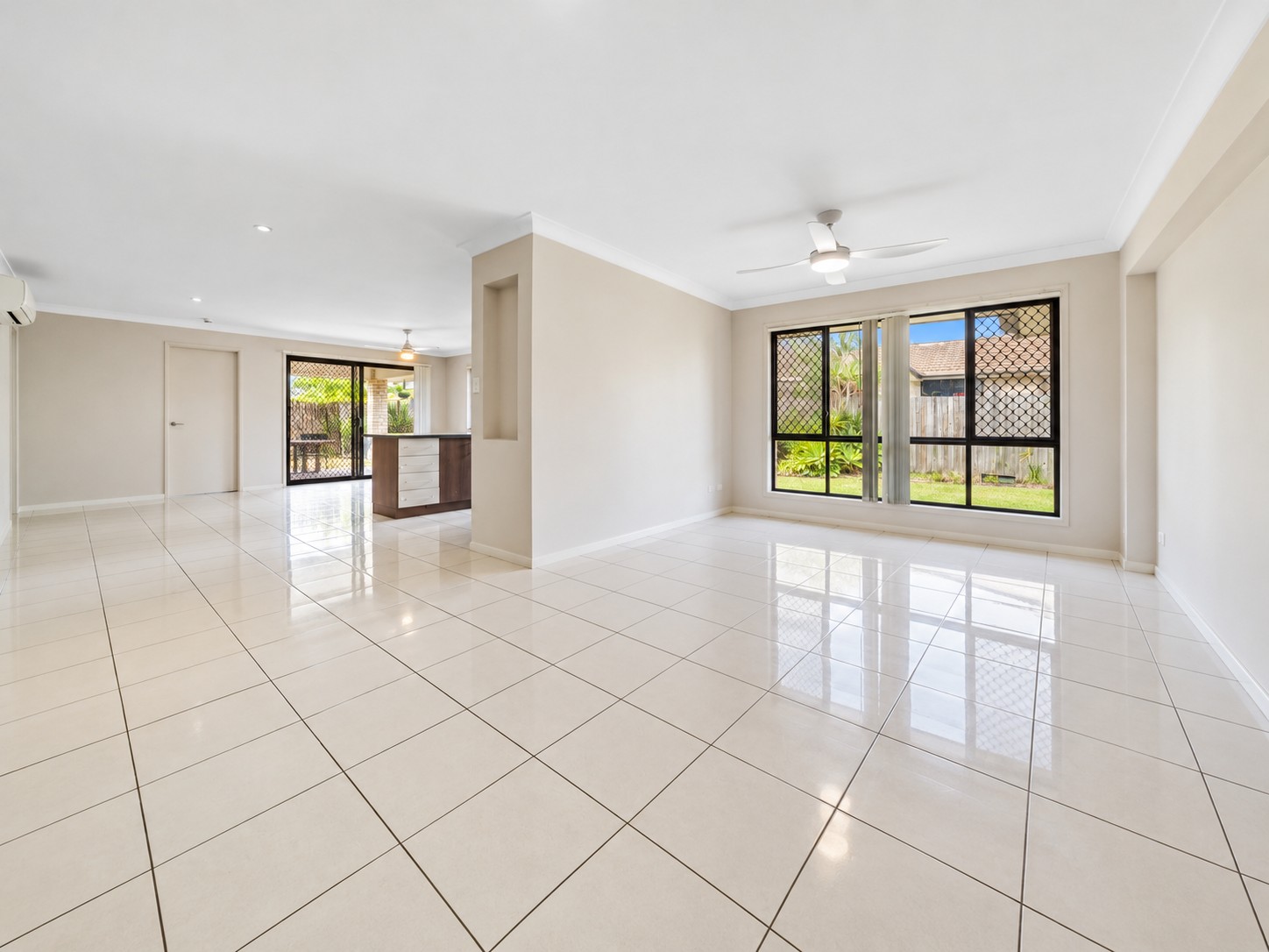 4 Clearview Court, Eagleby, QLD 4207