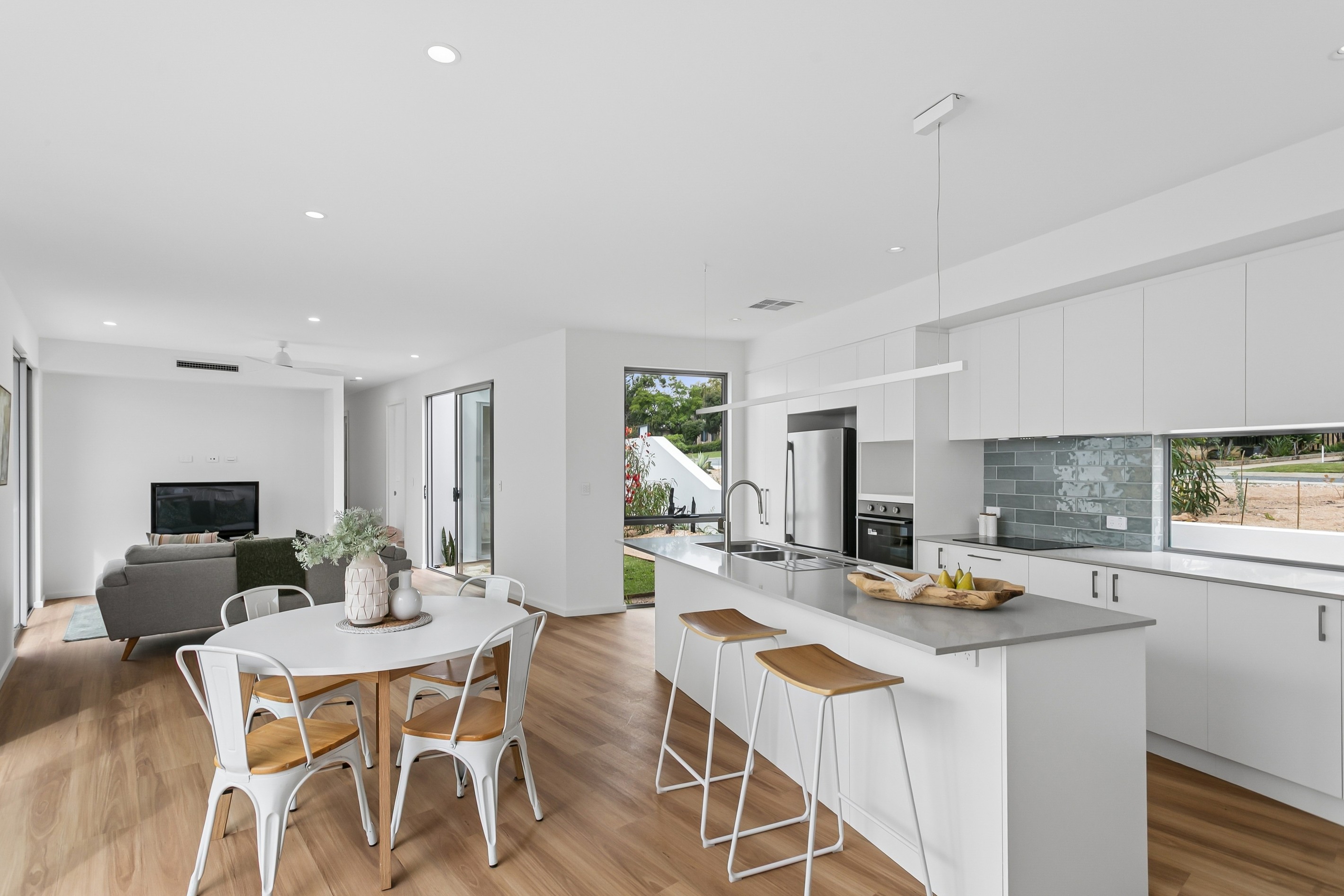 18 Davilak Avenue, Hamilton Hill, WA 6163