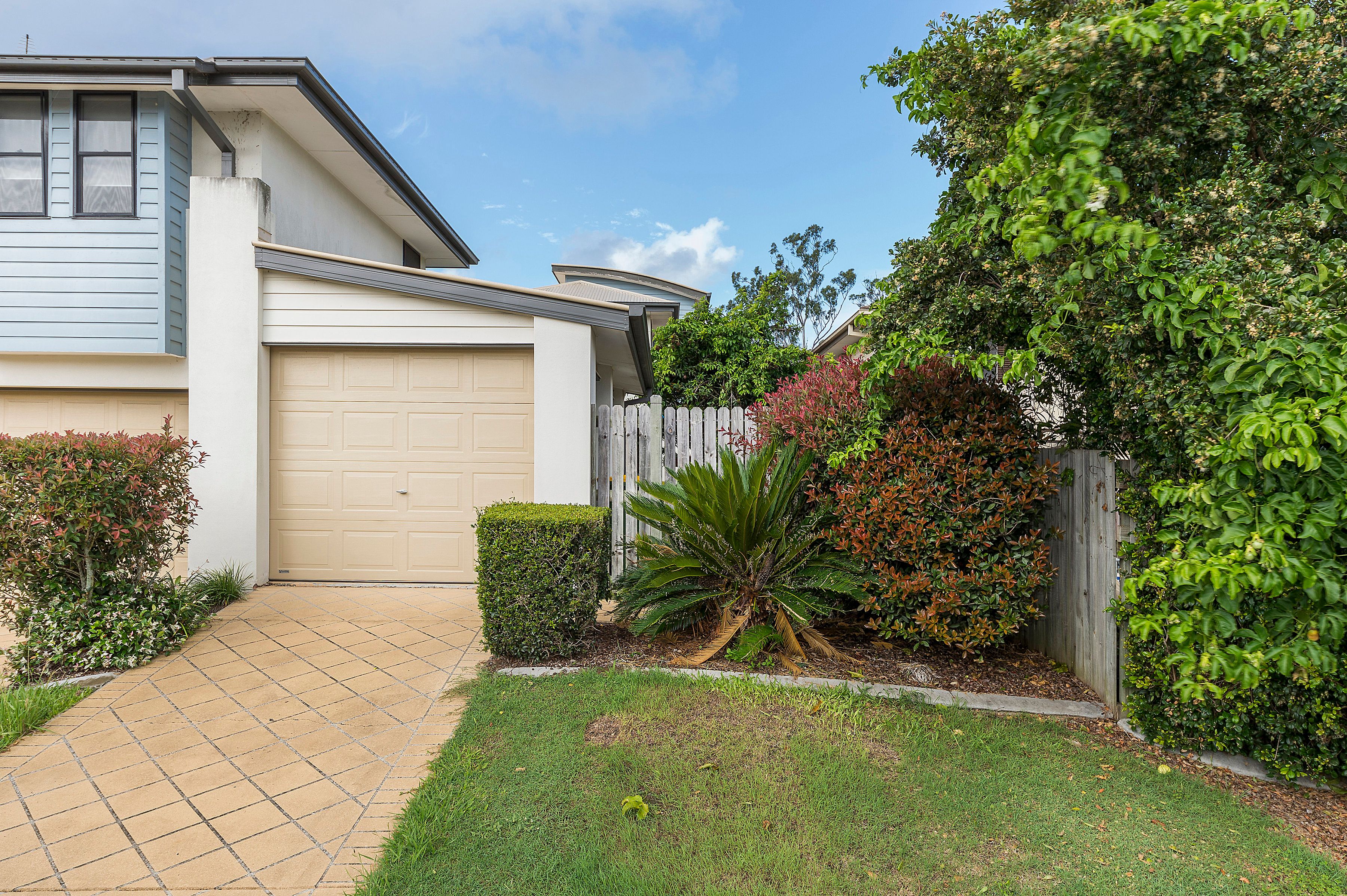 23 Park Esplanade, Coomera QLD 4209