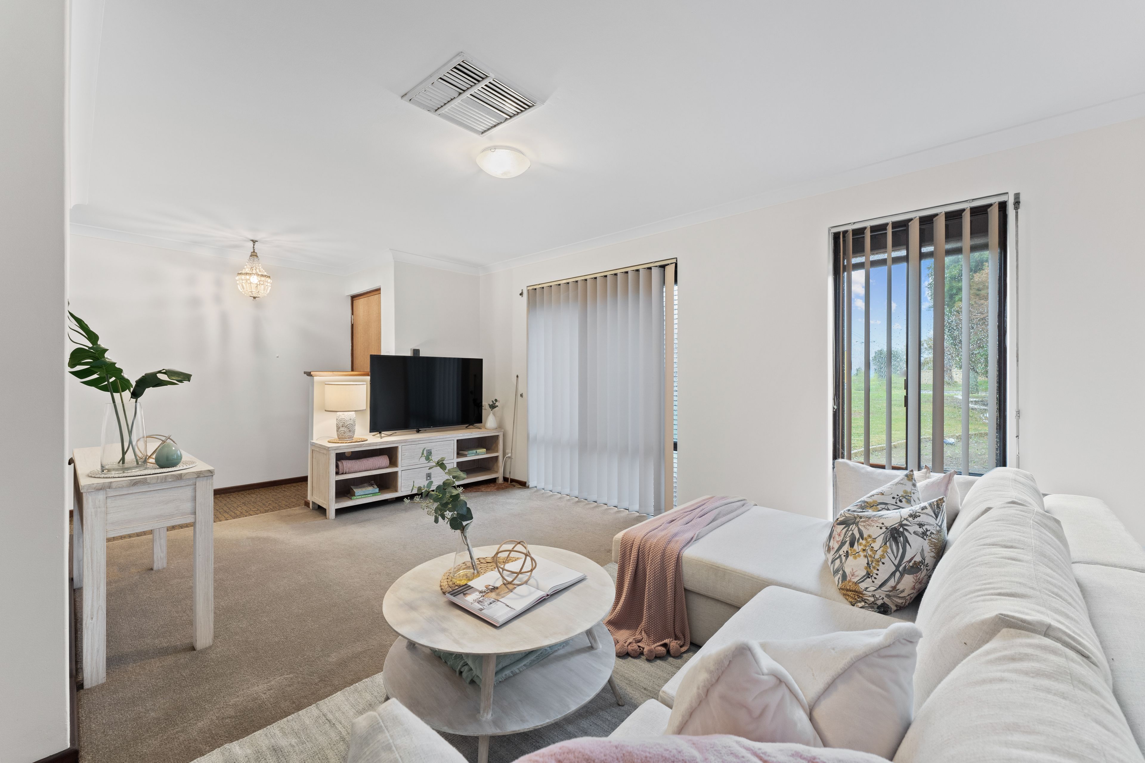 22 Newell Place, Cooloongup, WA 6168