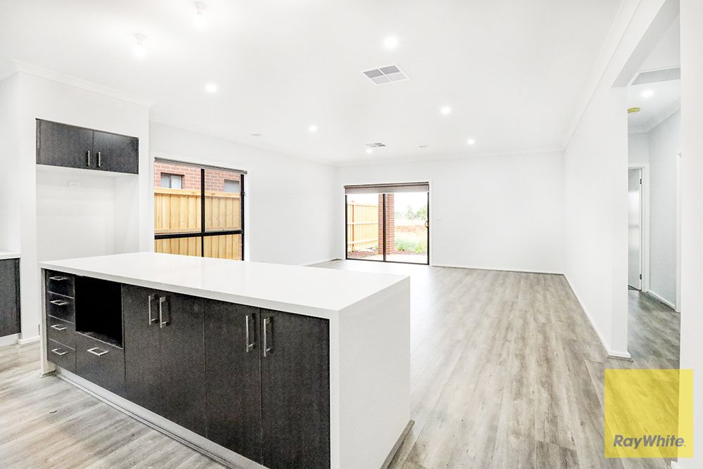 27 Selbourne Street — photo 7 of 15