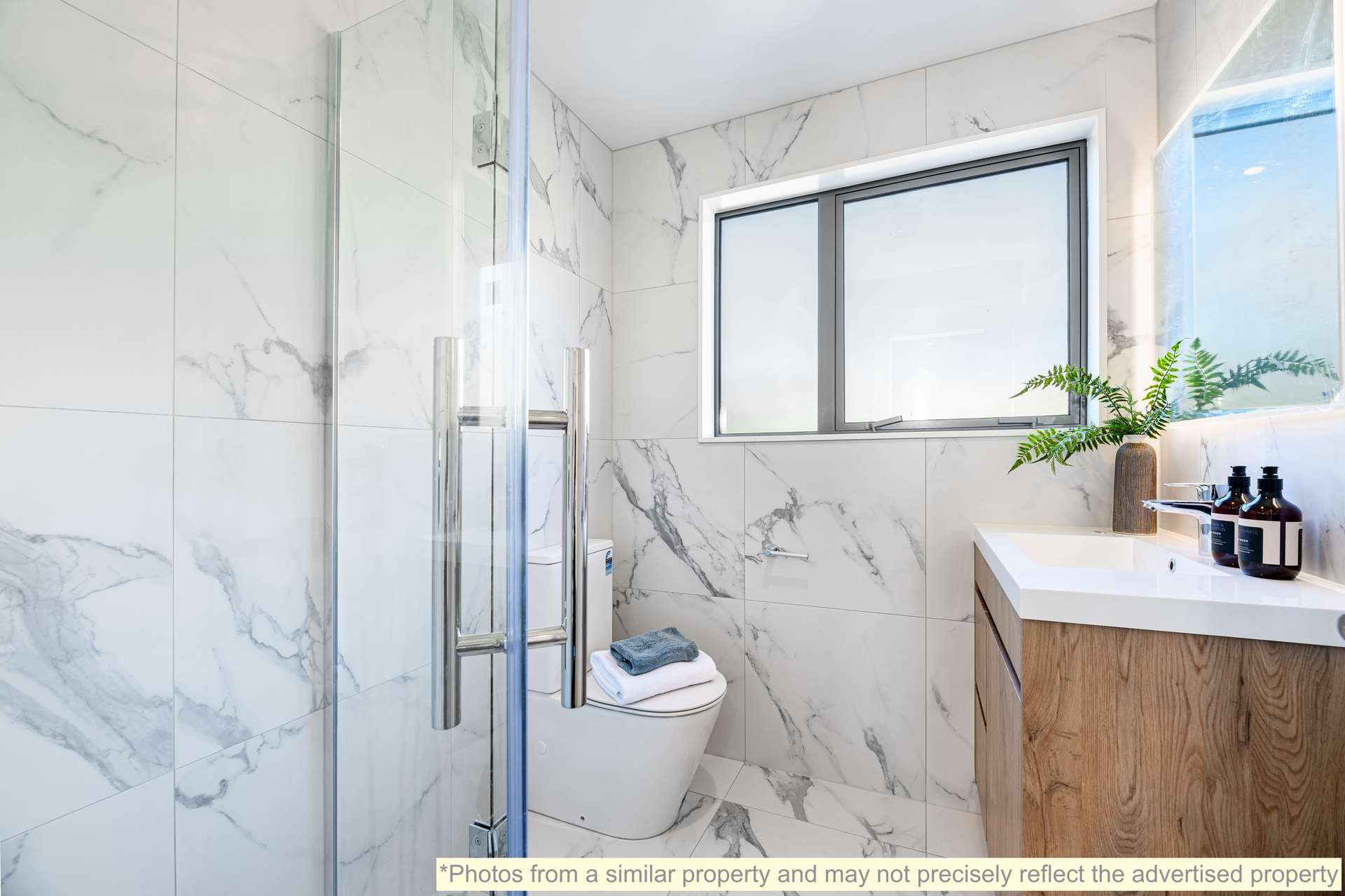 4/11 Celeste Place photo 7